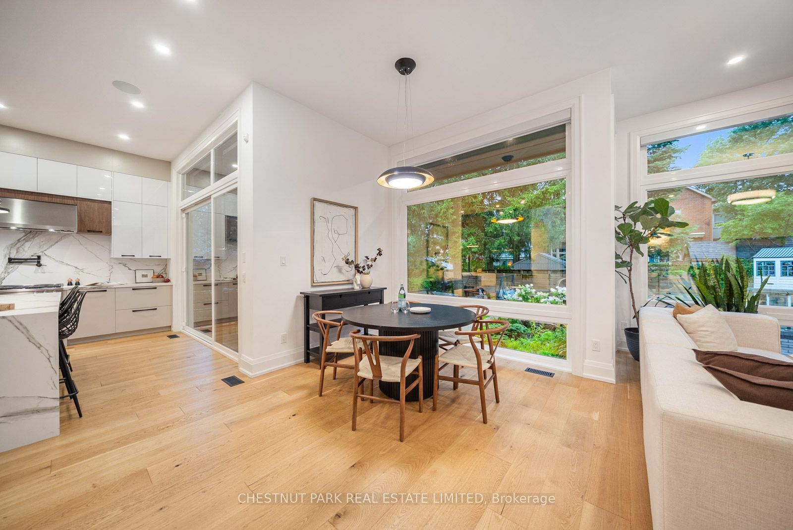 142 Fallingbrook Road Property Photo 16