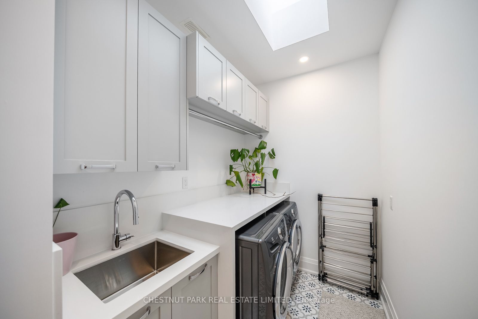 142 Fallingbrook Road Property Photo 33