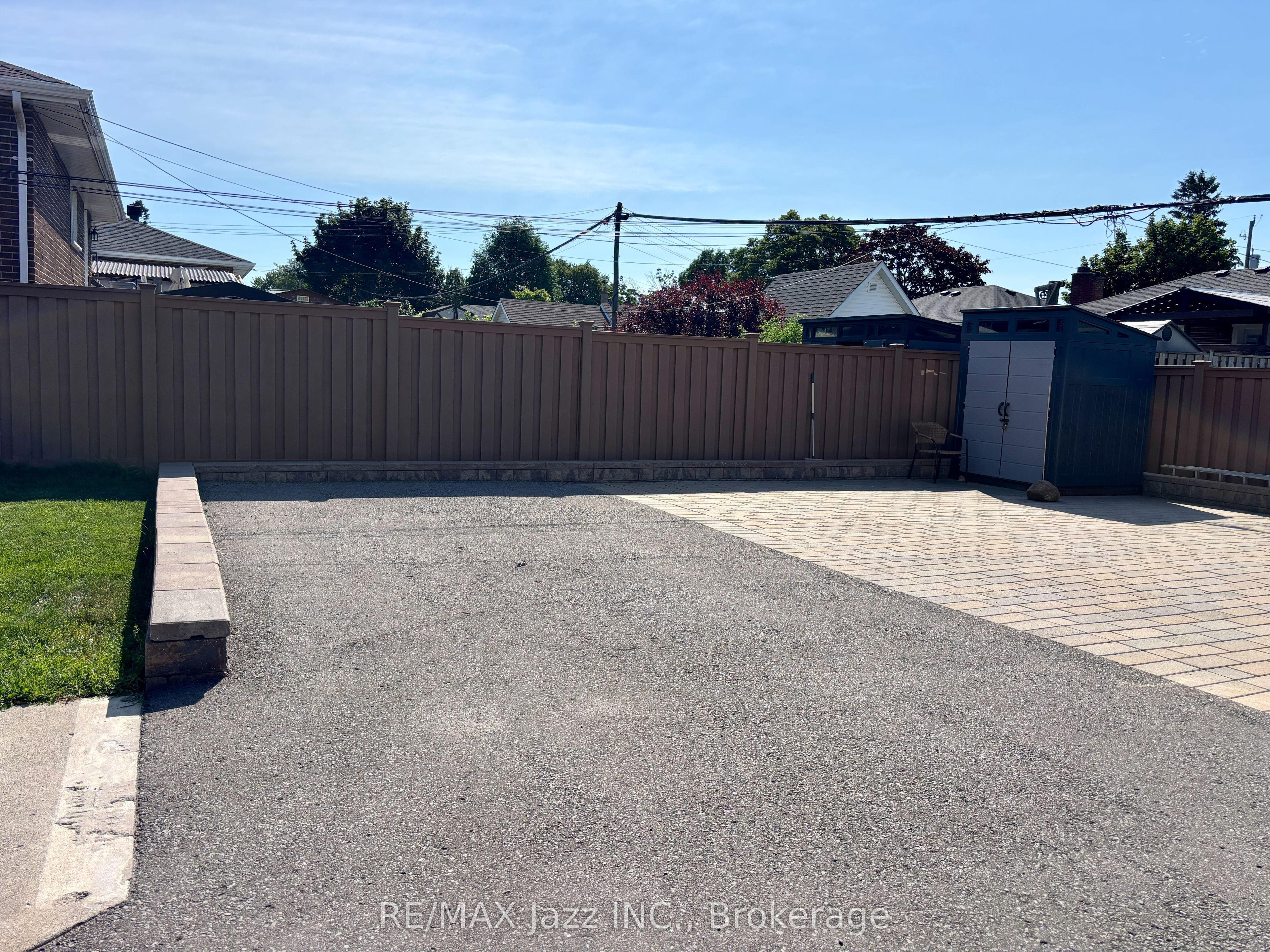 751 Phillip Murray Avenue Unit 2 Property Photo 17