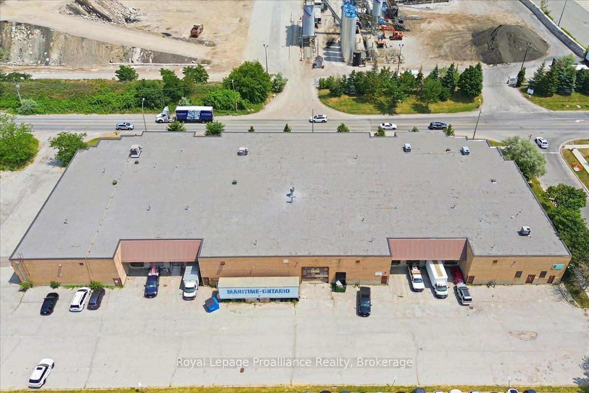 1200 Tapscott Road Property Photo 8