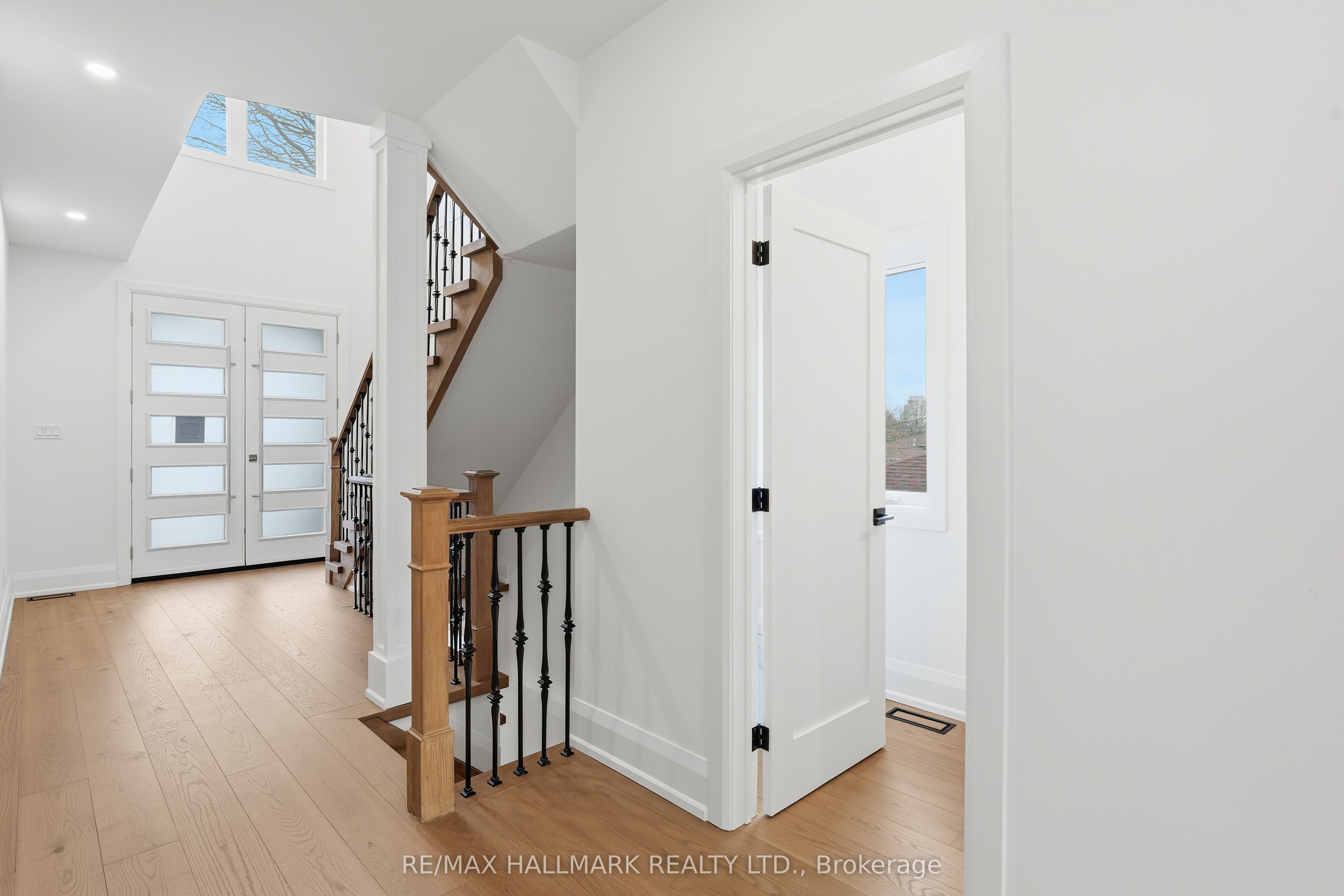 49 Greendowns Drive Property Photo 6