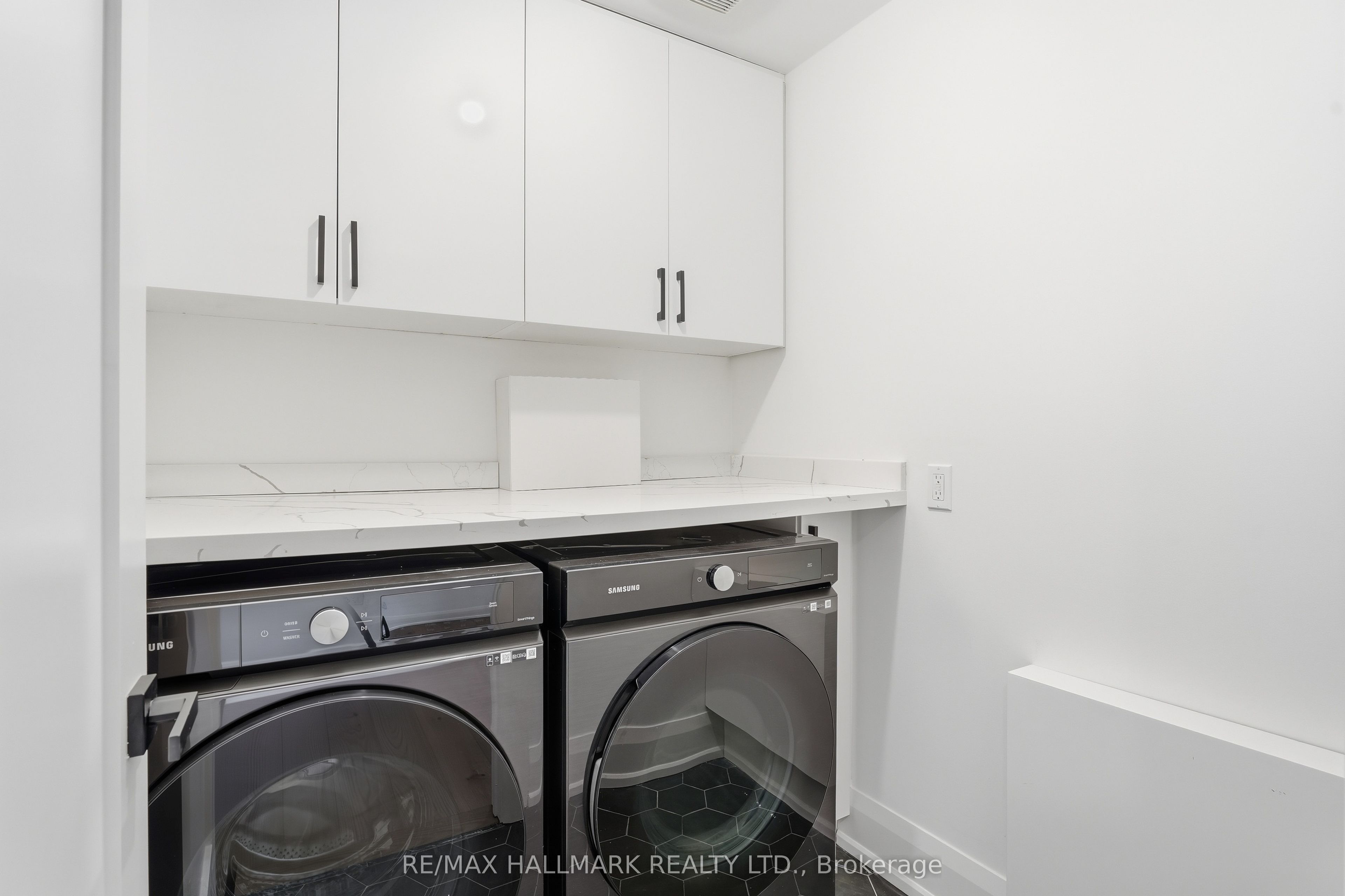 49 Greendowns Drive Property Photo 19