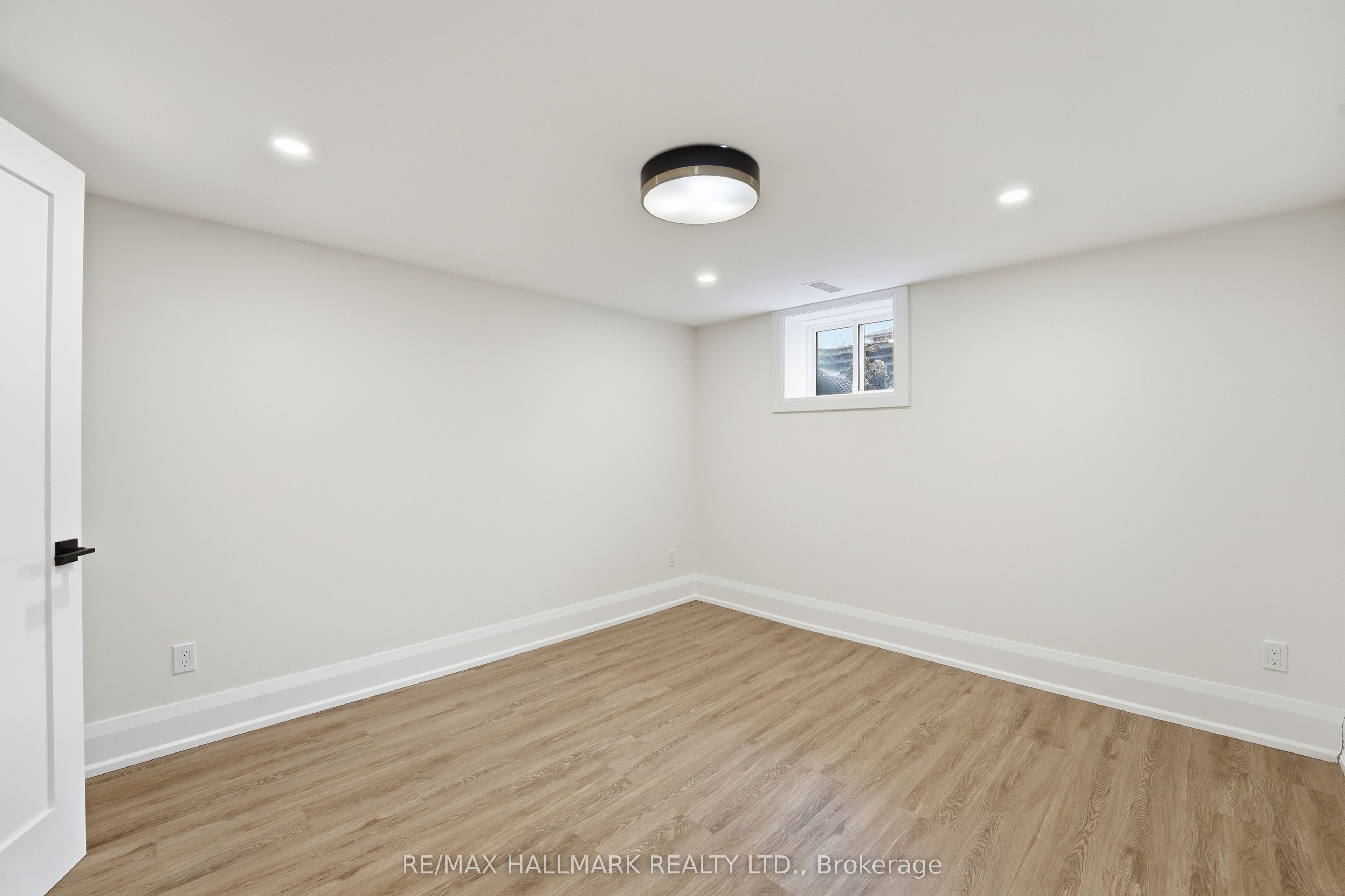49 Greendowns Drive Property Photo 27