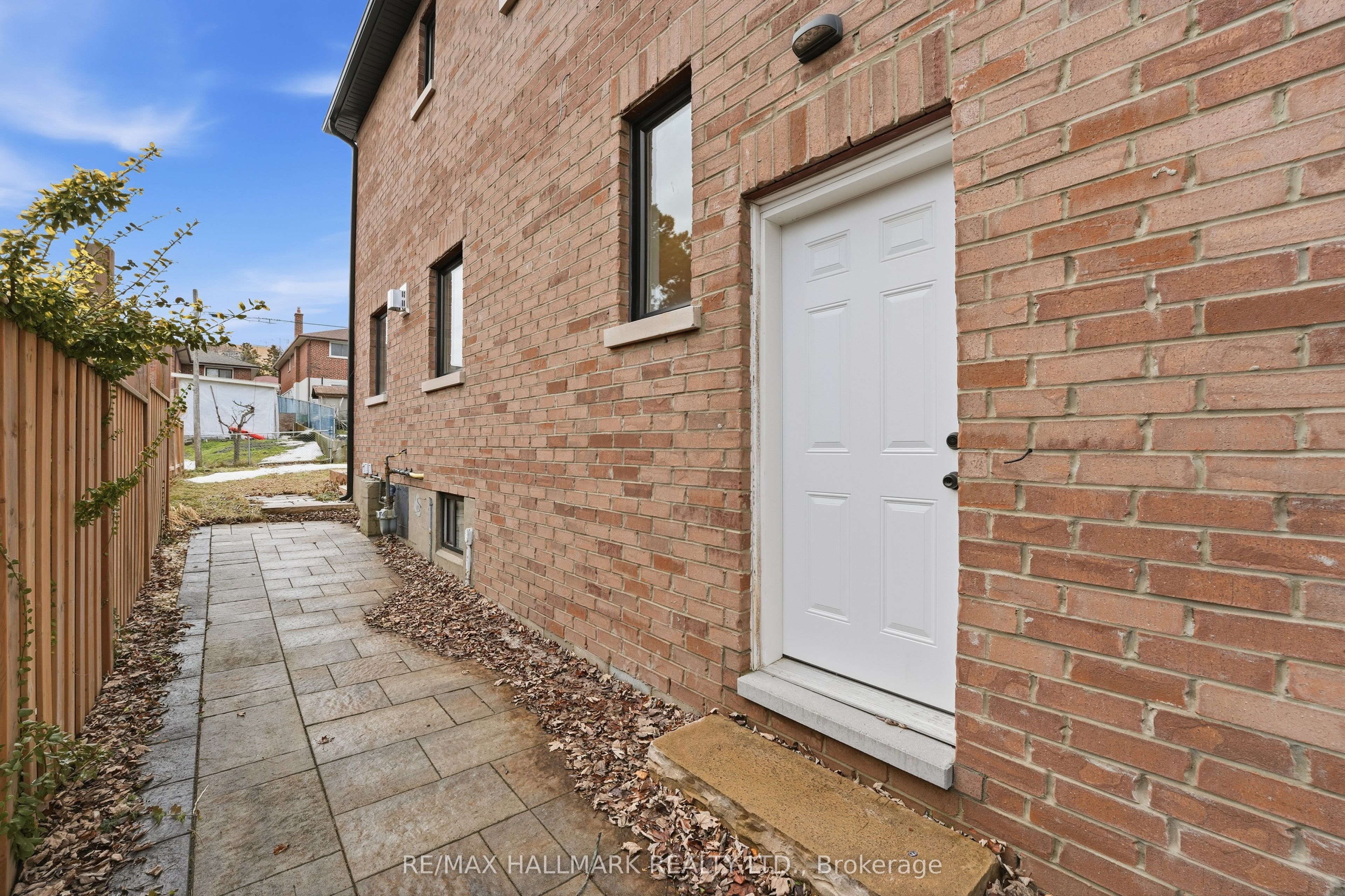 49 Greendowns Drive Property Photo 34