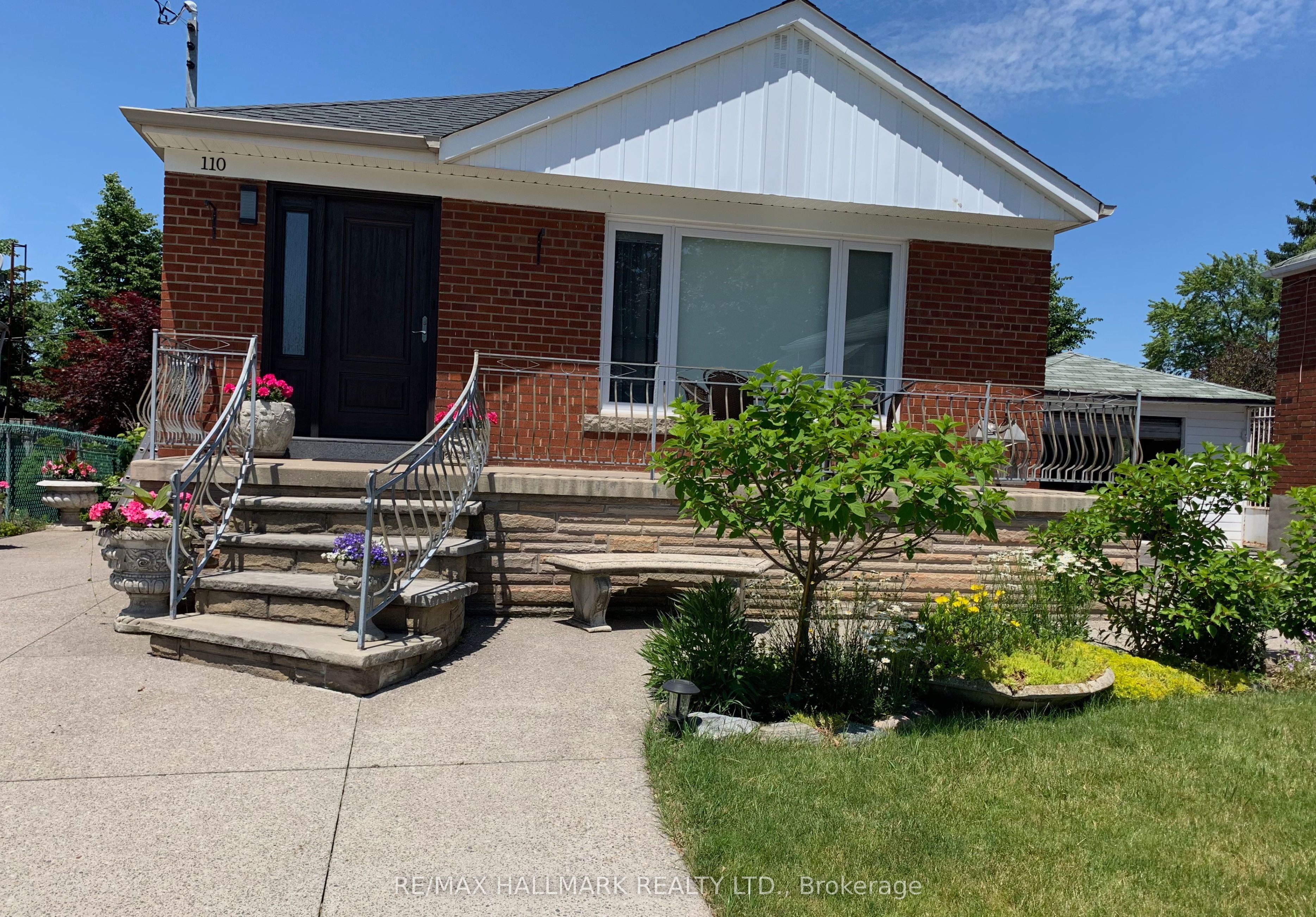 110 Trinnell Boulevard Property Photo 1