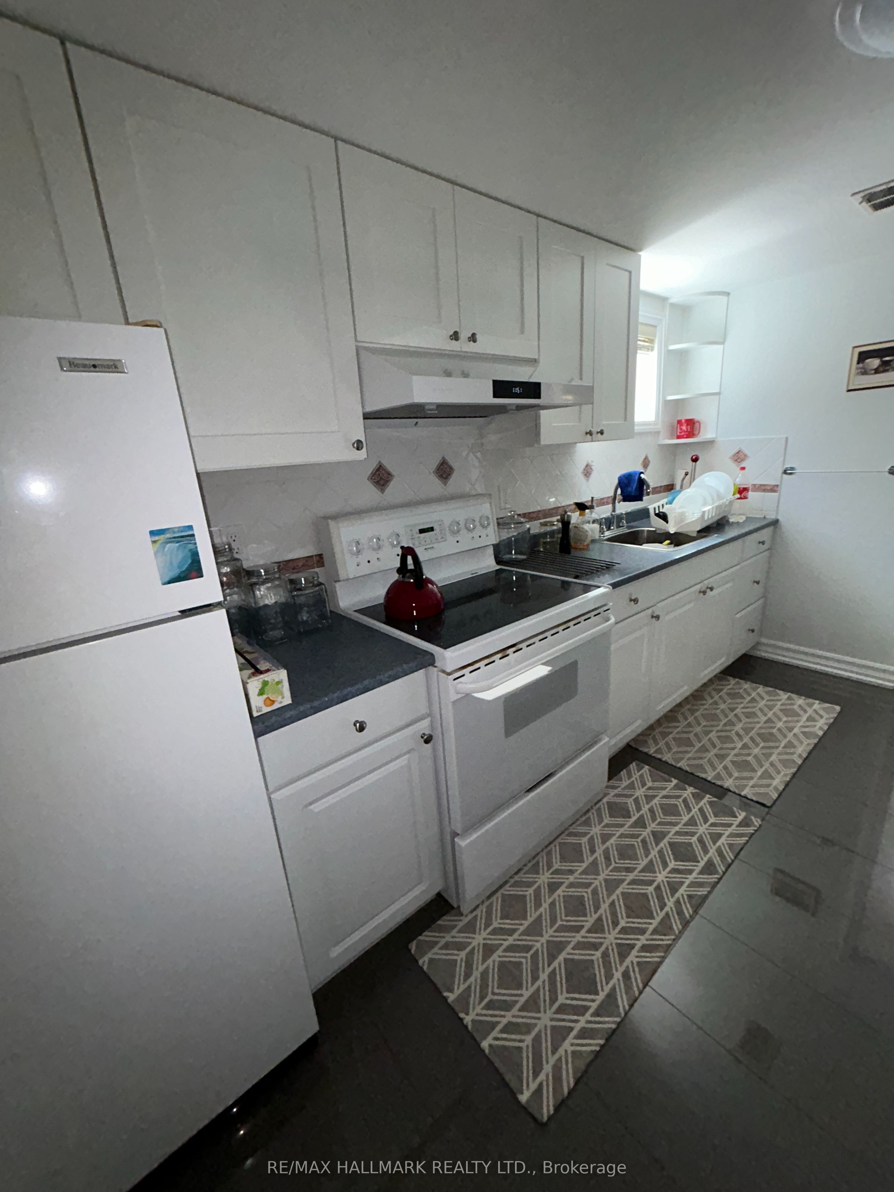 110 Trinnell Boulevard Property Photo 9