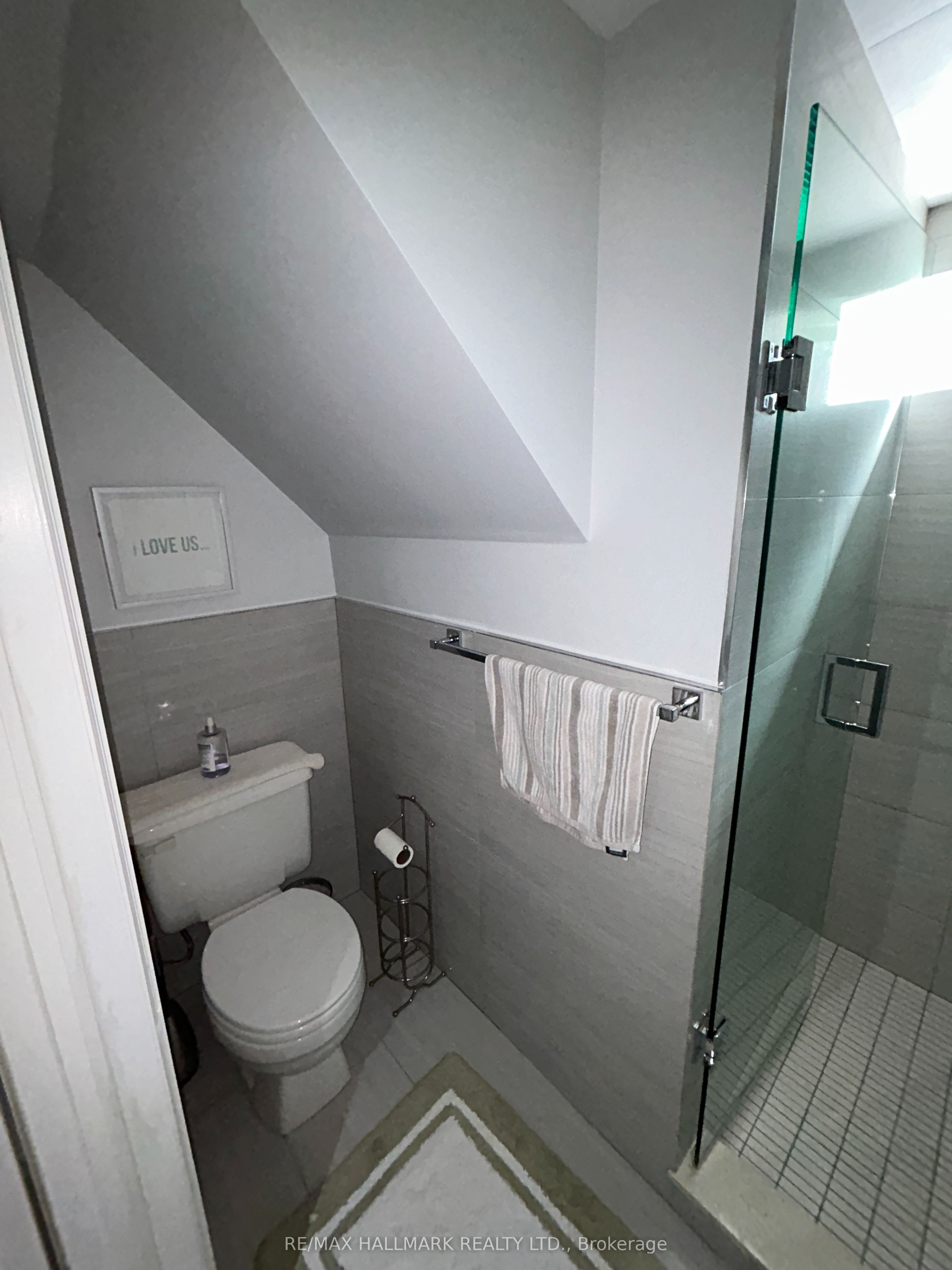 110 Trinnell Boulevard Property Photo 16