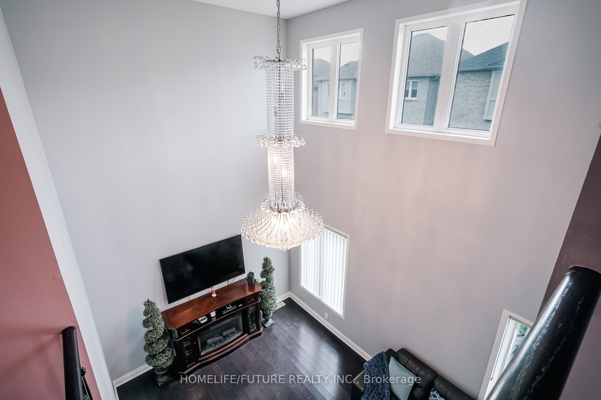 14 Mosely Crescent Property Photo 11