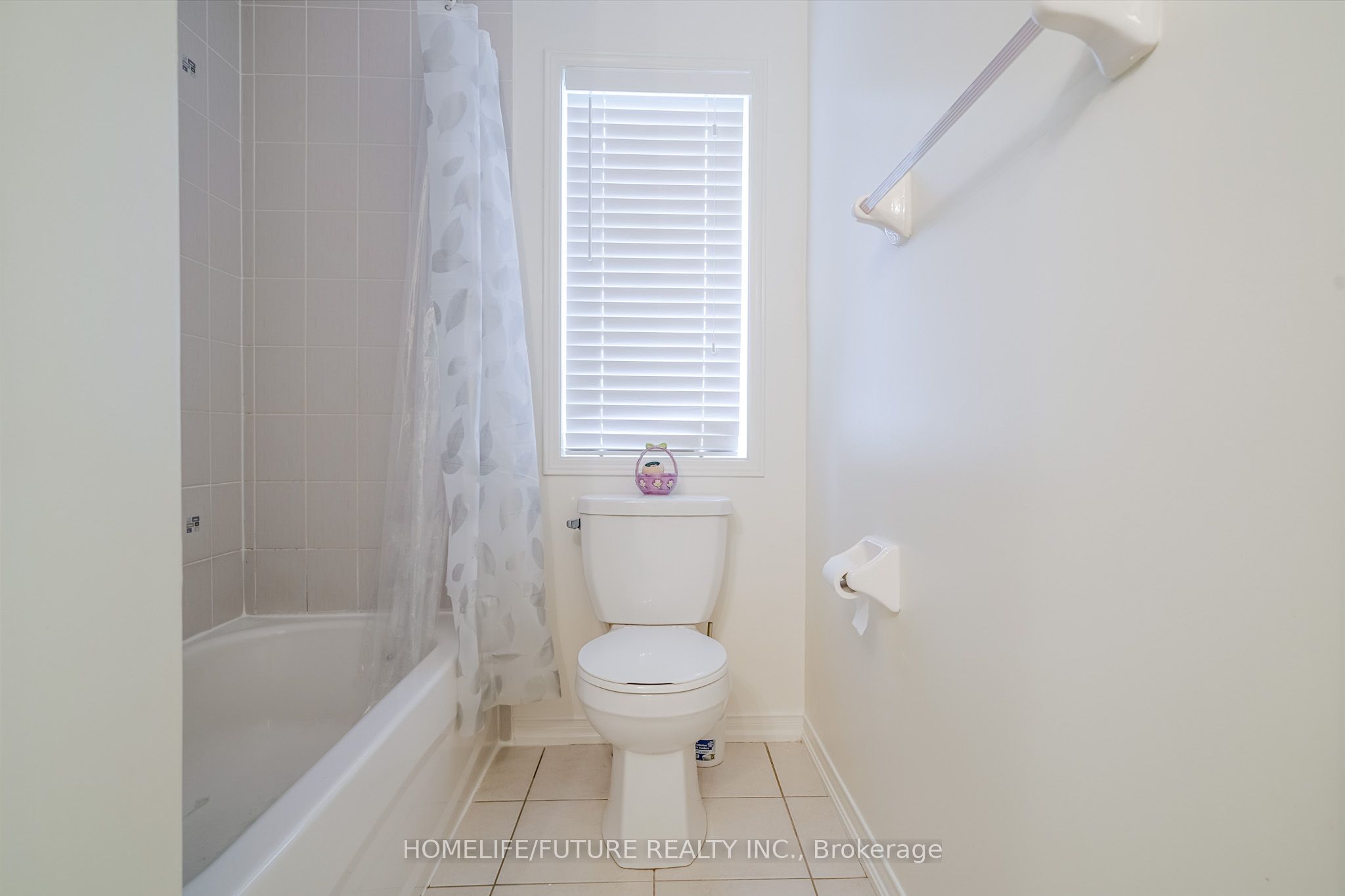 14 Mosely Crescent Property Photo 33