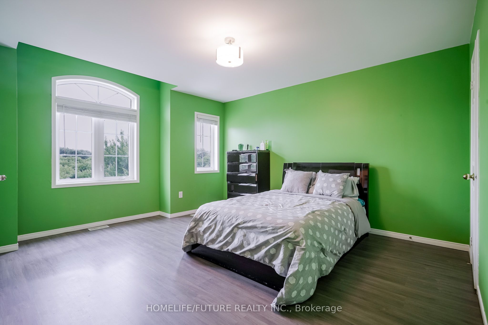14 Mosely Crescent Property Photo 34