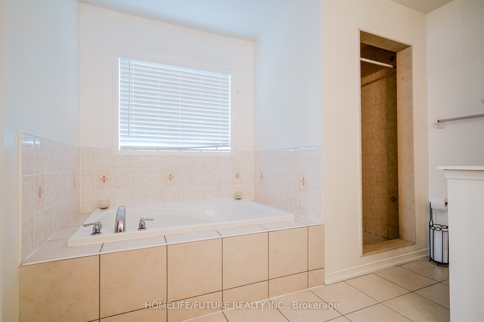 14 Mosely Crescent Property Photo 42
