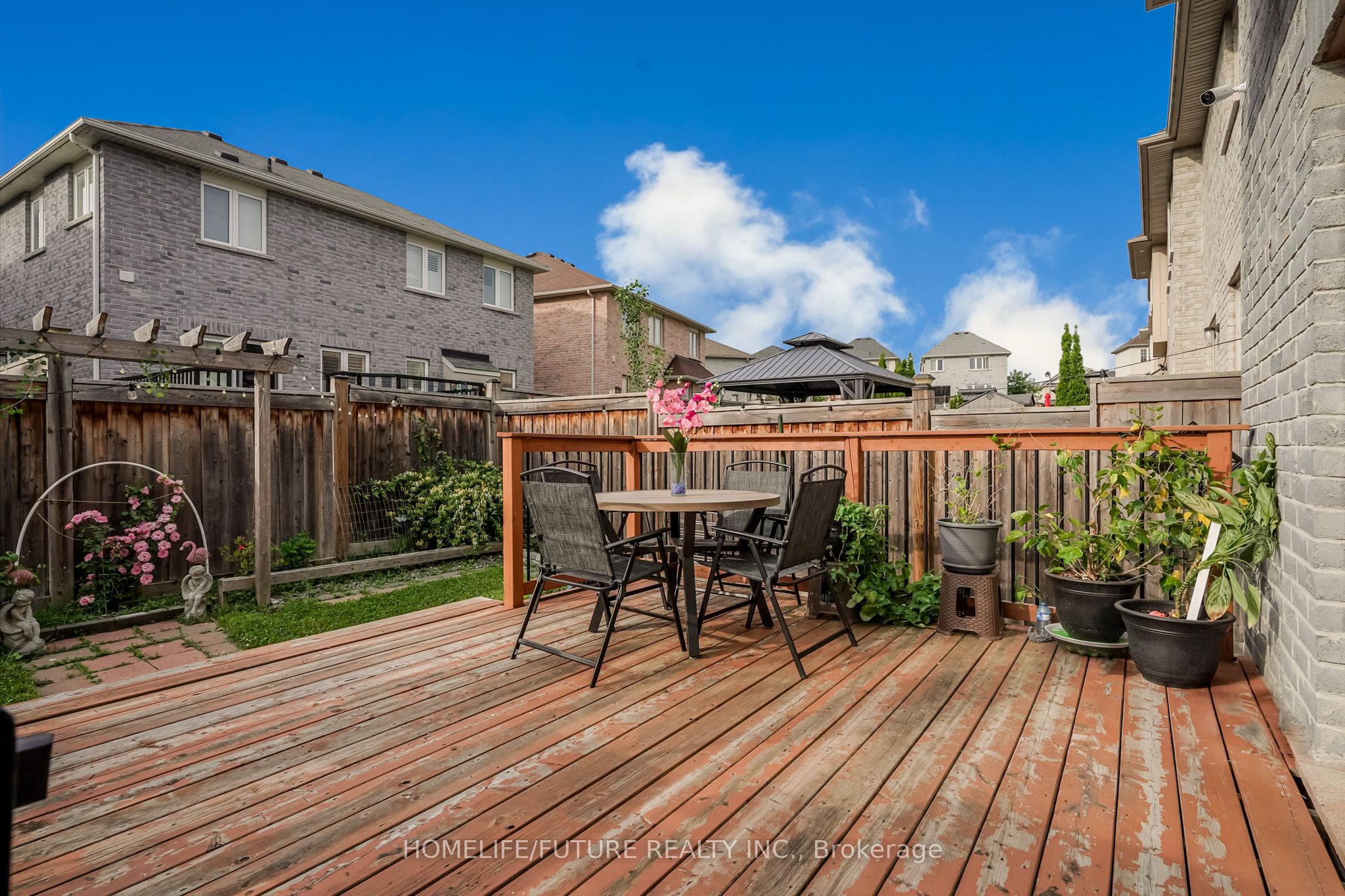 14 Mosely Crescent Property Photo 48