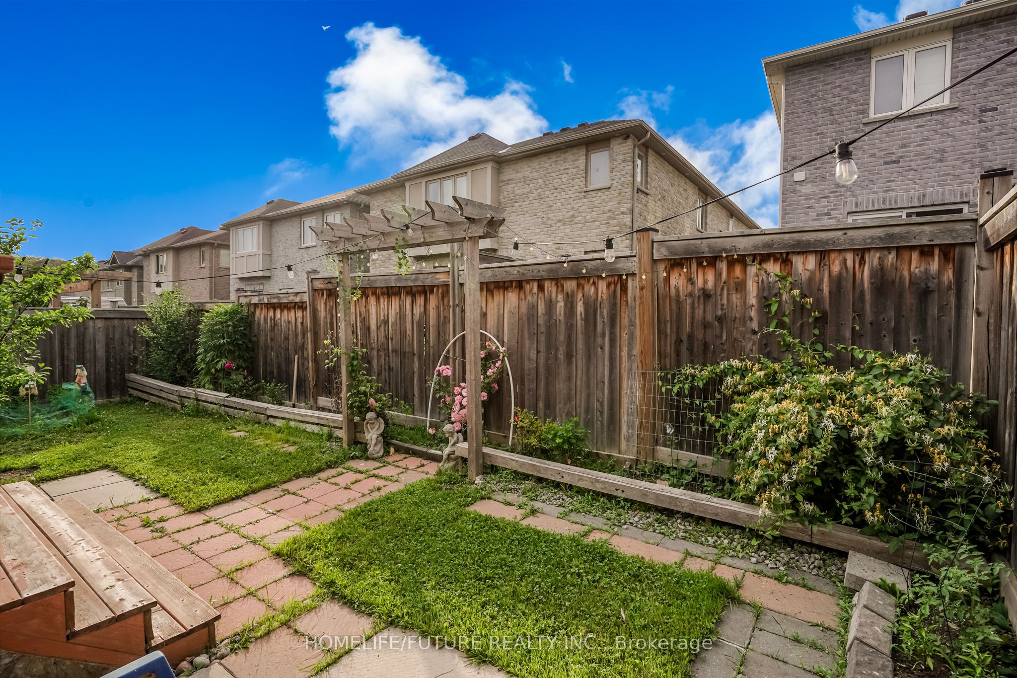 14 Mosely Crescent Property Photo 49