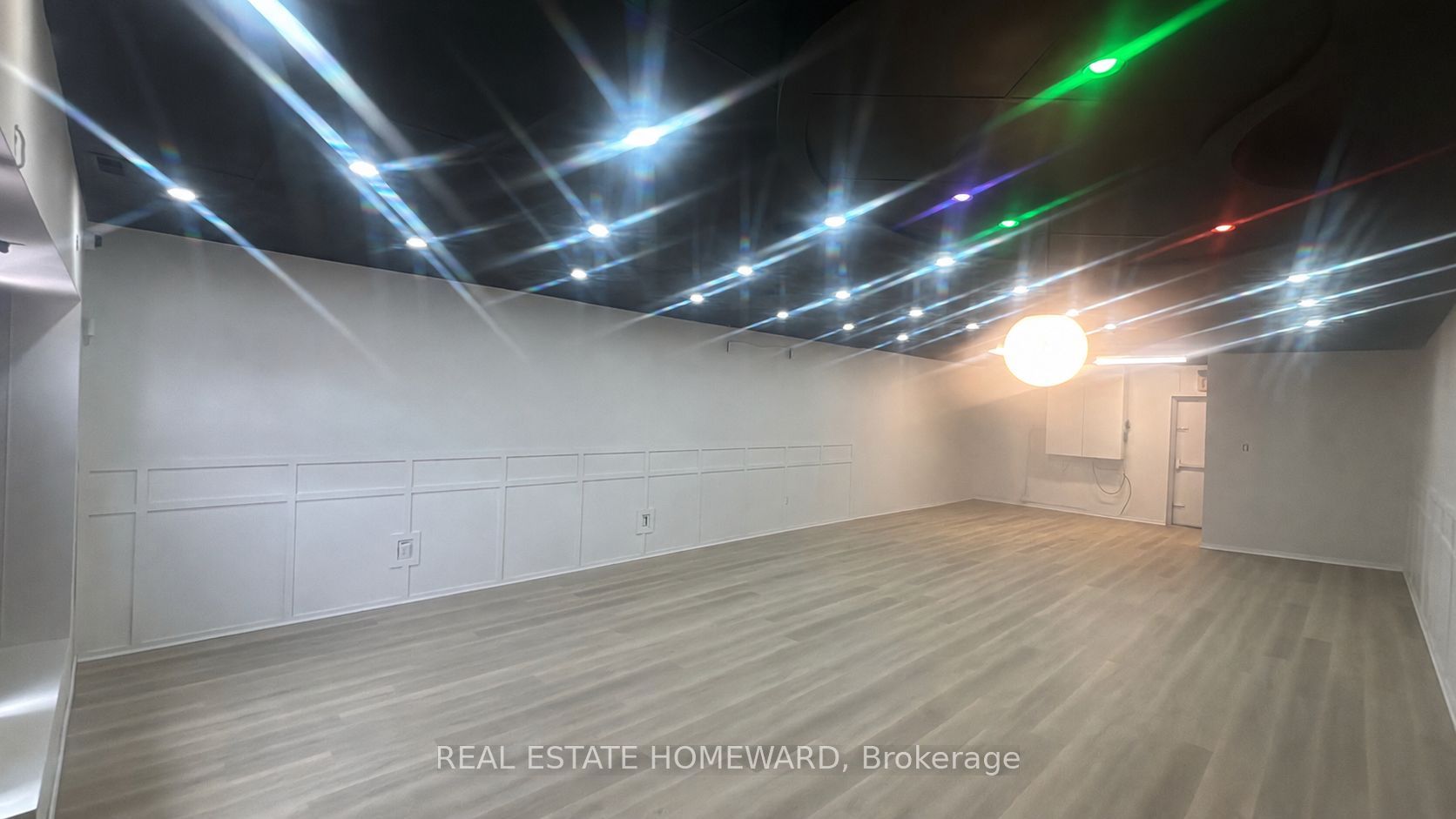 3095 Eglinton Avenue E #4 Property Photo 5