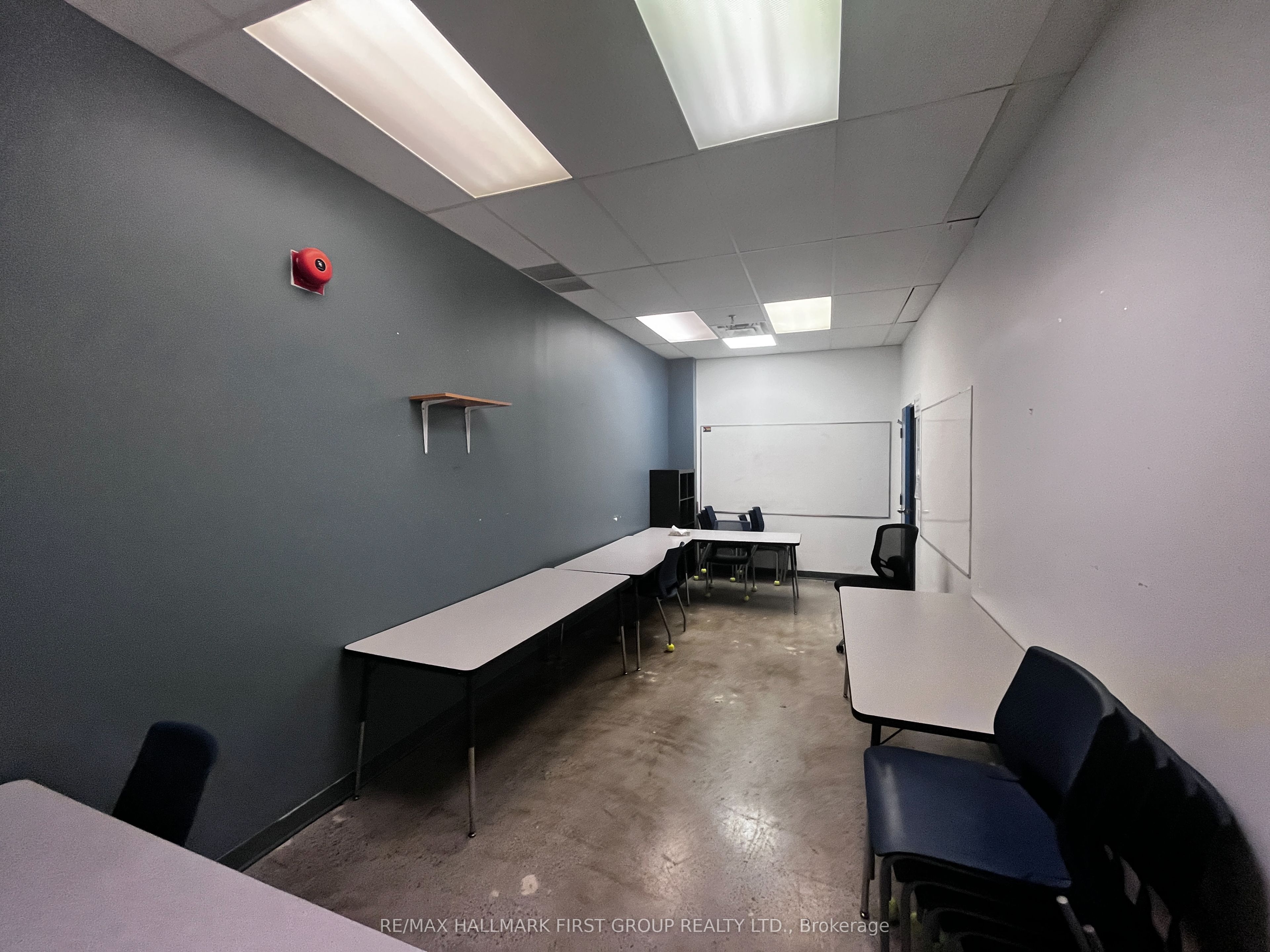 209 Dundas Street E #1-4 Property Photo 6