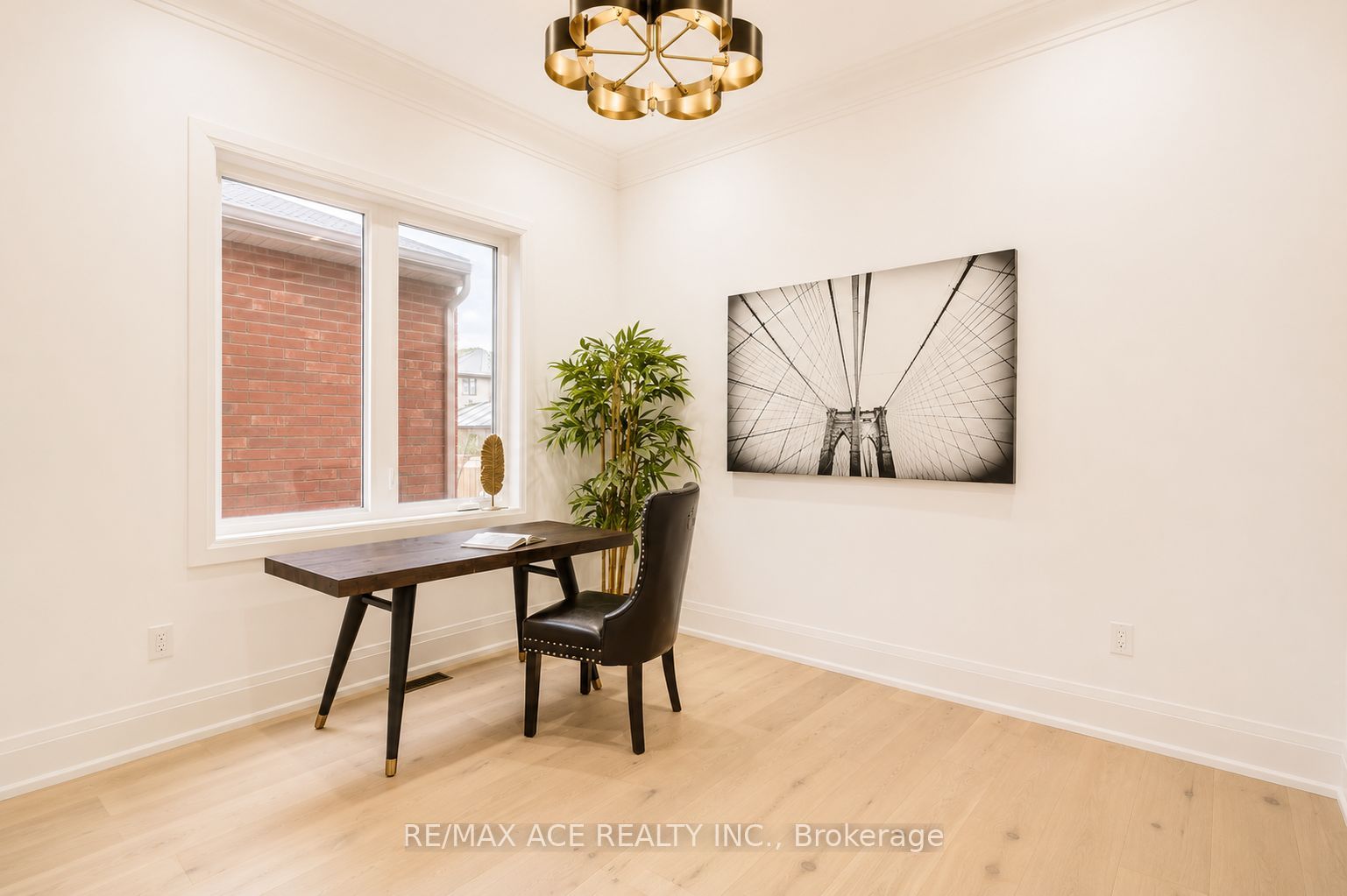 12 Euclid Avenue Property Photo 23