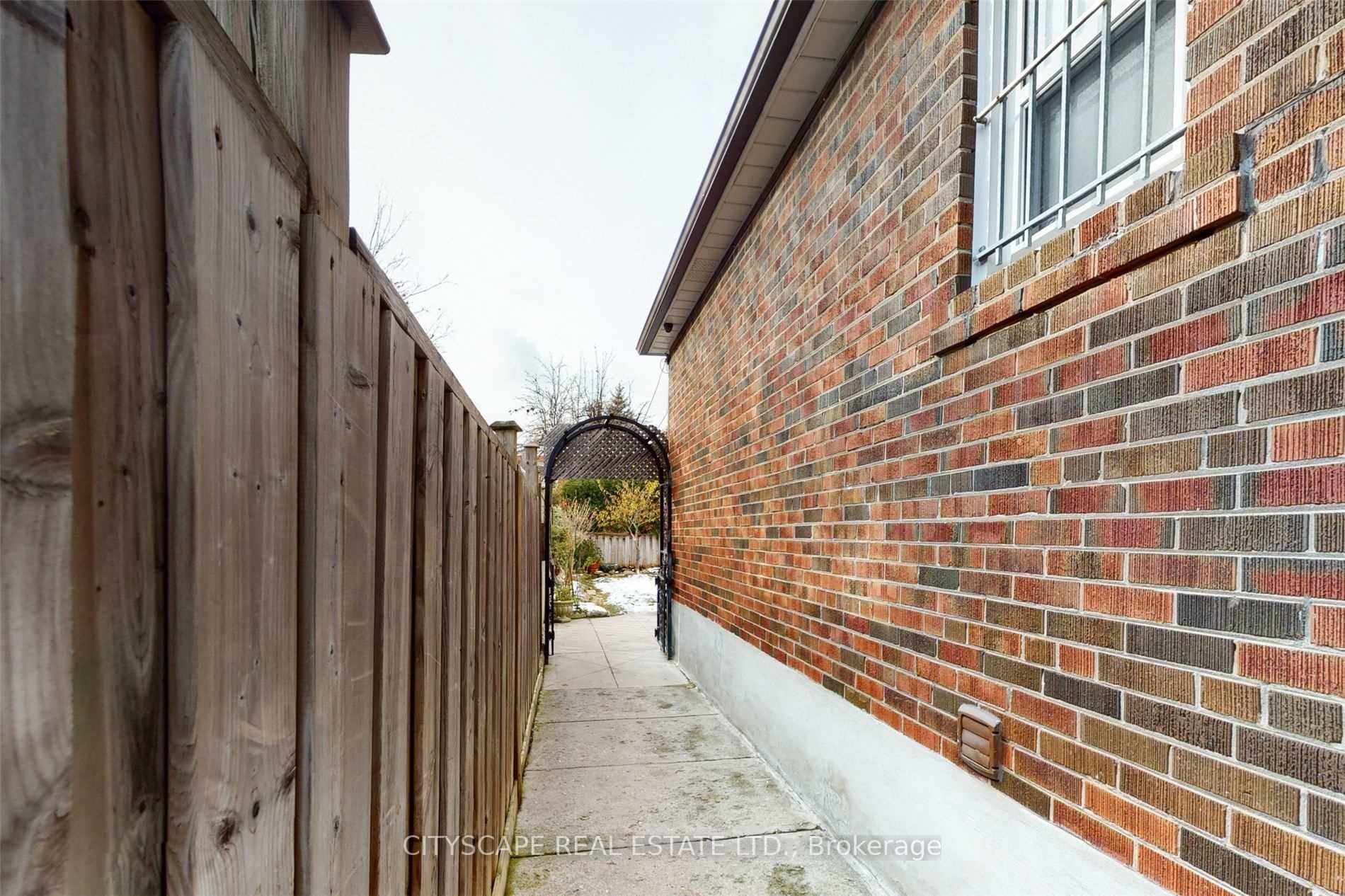 14 Beacon Road Property Photo 8