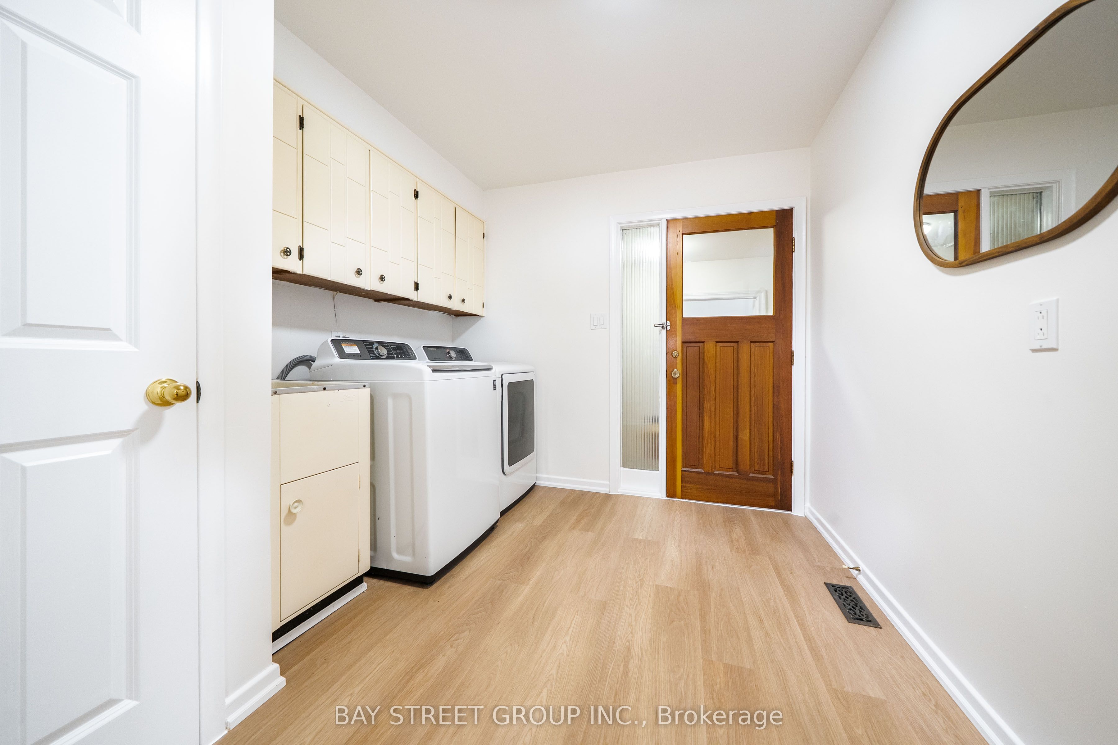 441 Guildwood Parkway Property Photo 19