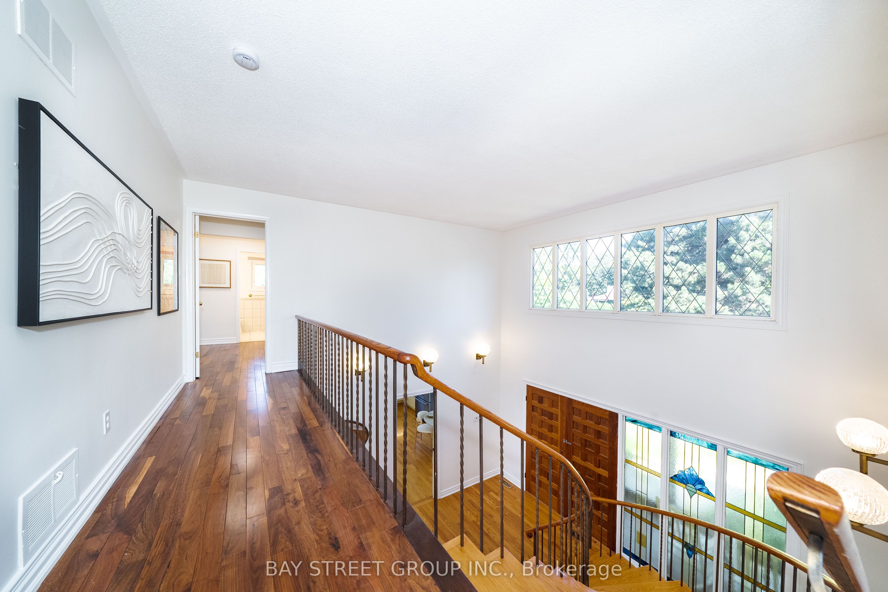 441 Guildwood Parkway Property Photo 23