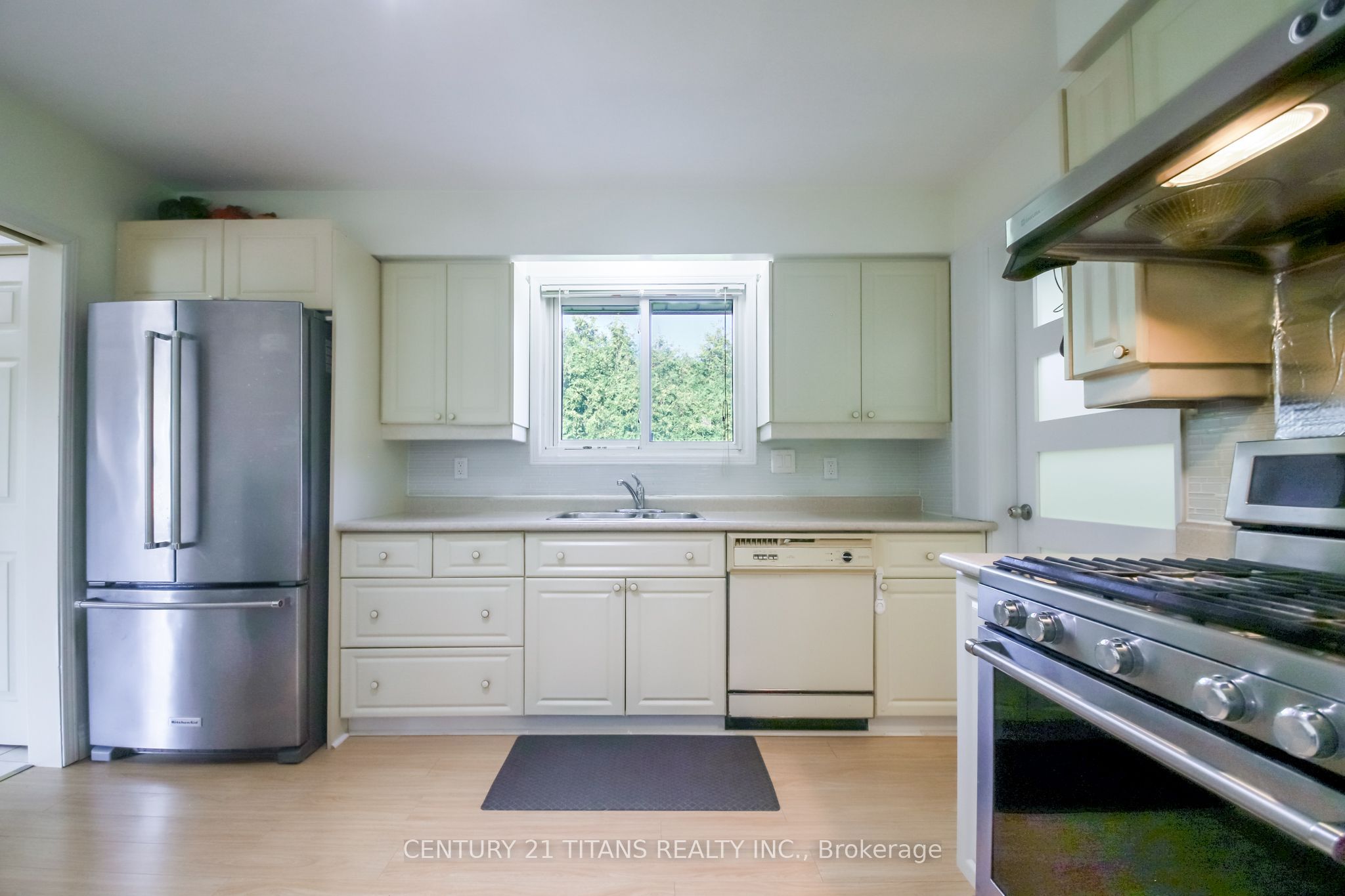 9 Minos Crescent Property Photo 15