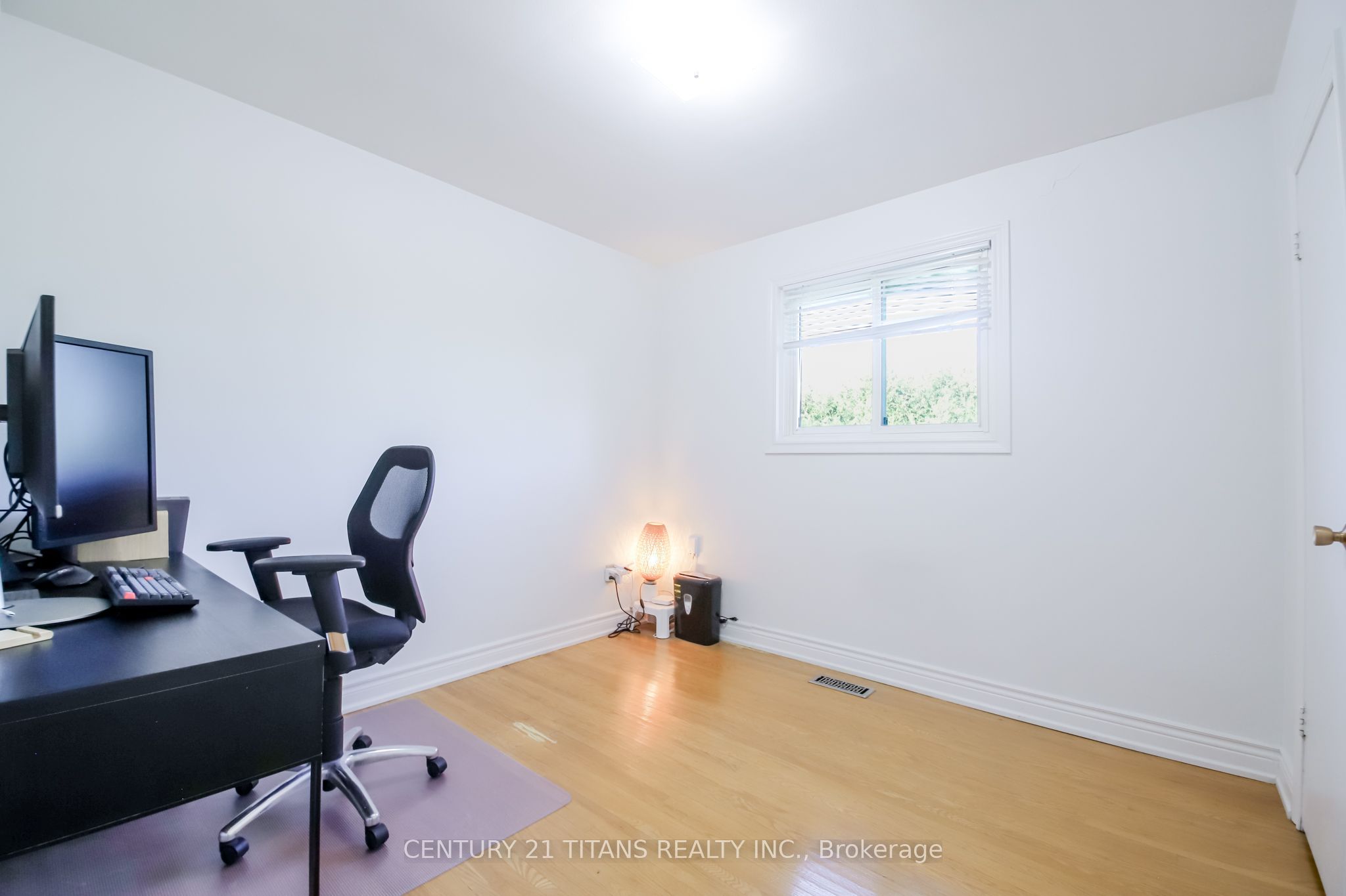 9 Minos Crescent Property Photo 20