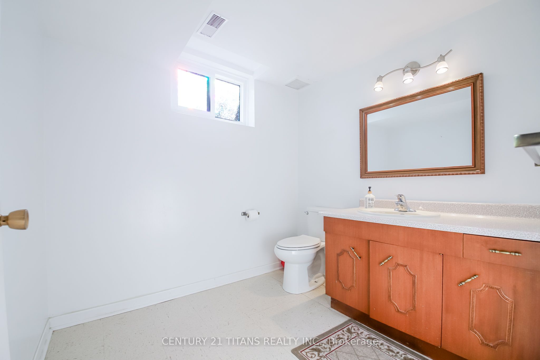 9 Minos Crescent Property Photo 23