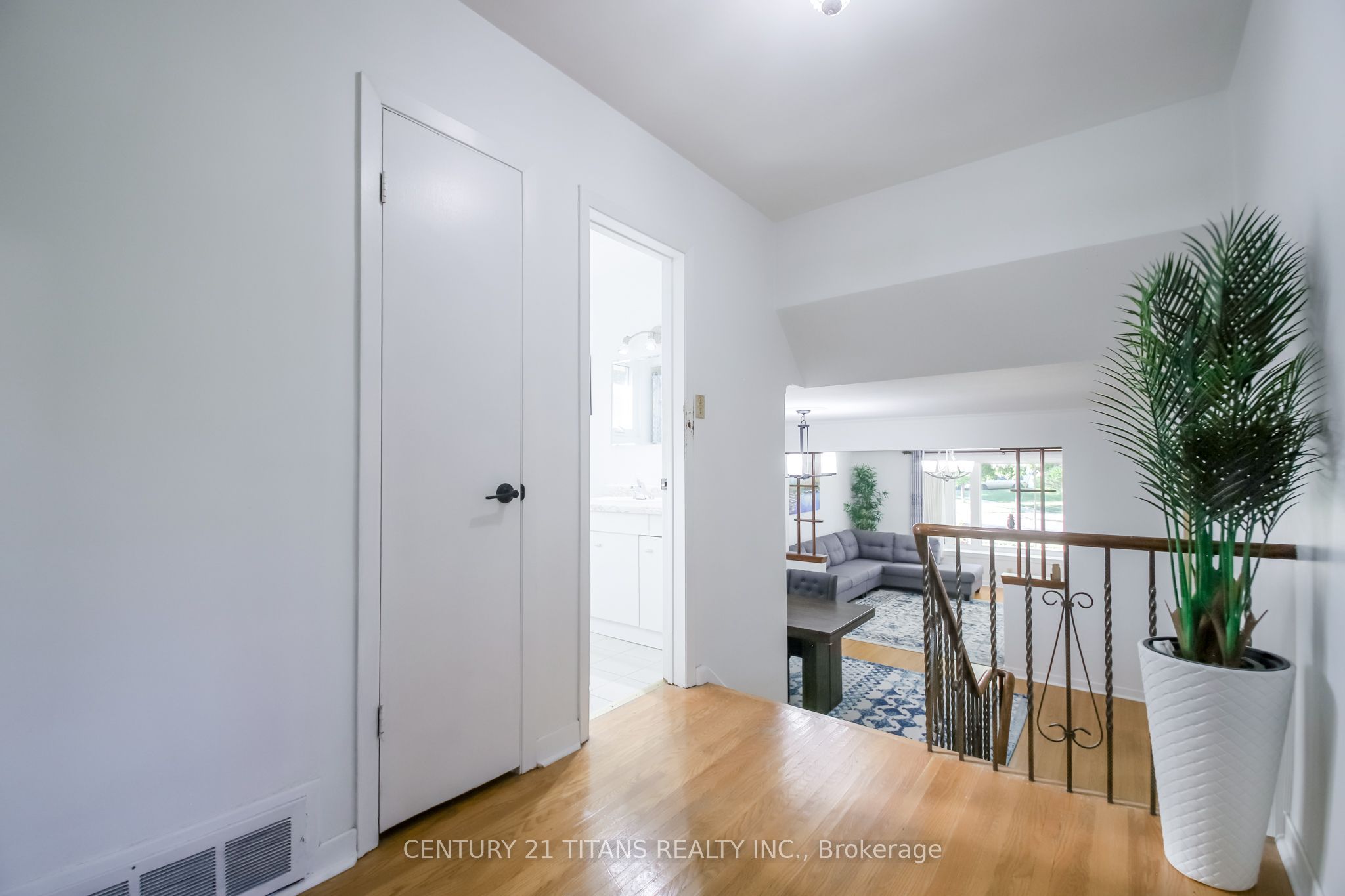 9 Minos Crescent Property Photo 27
