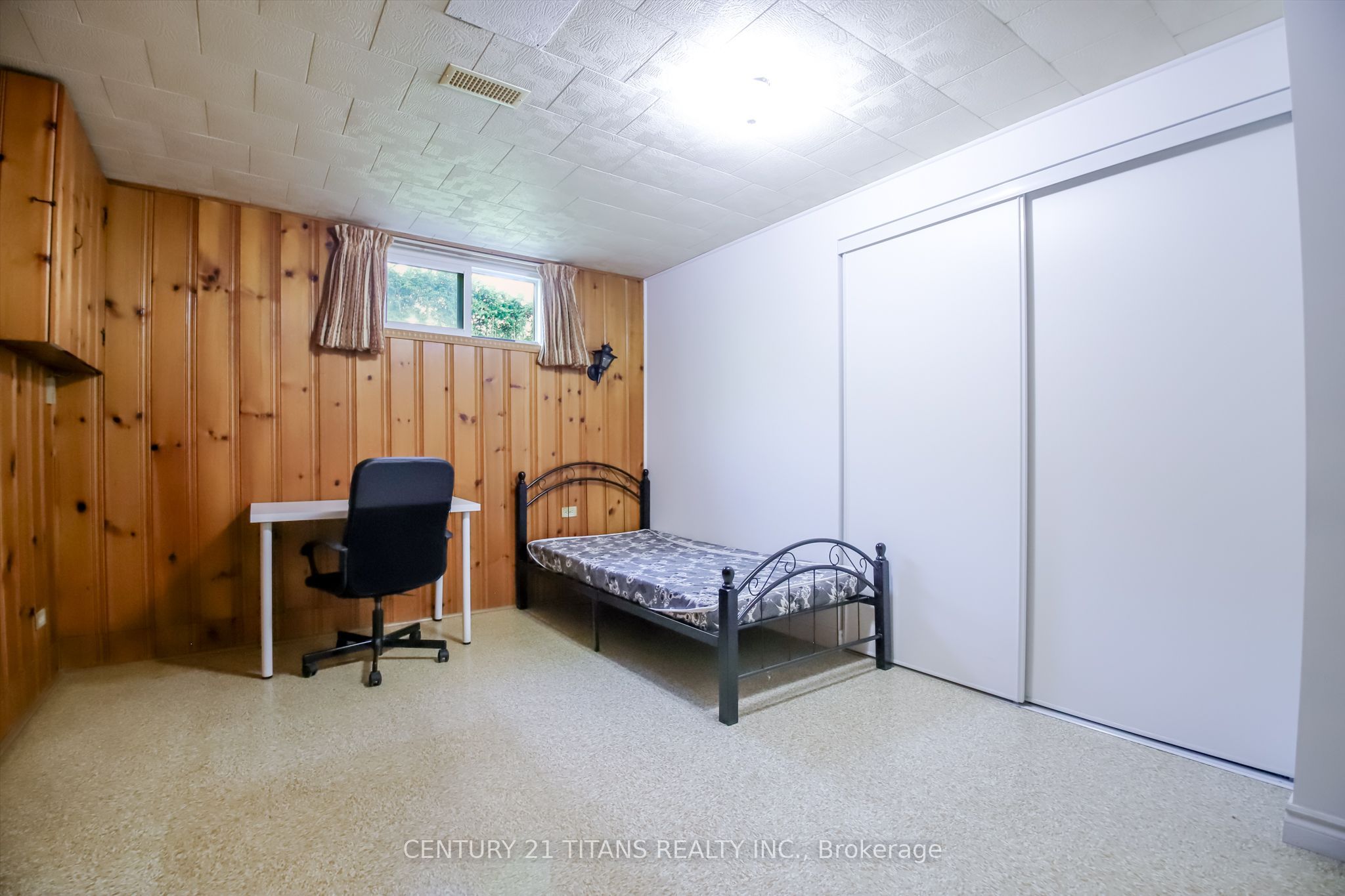 9 Minos Crescent Property Photo 29
