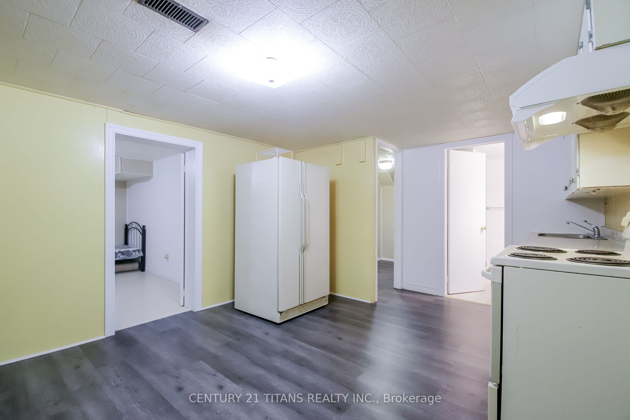 9 Minos Crescent Property Photo 40