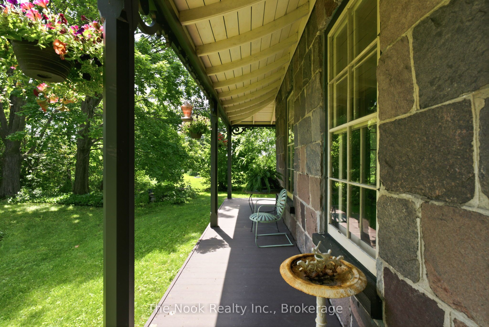 6720 Jewel Road Property Photo 7