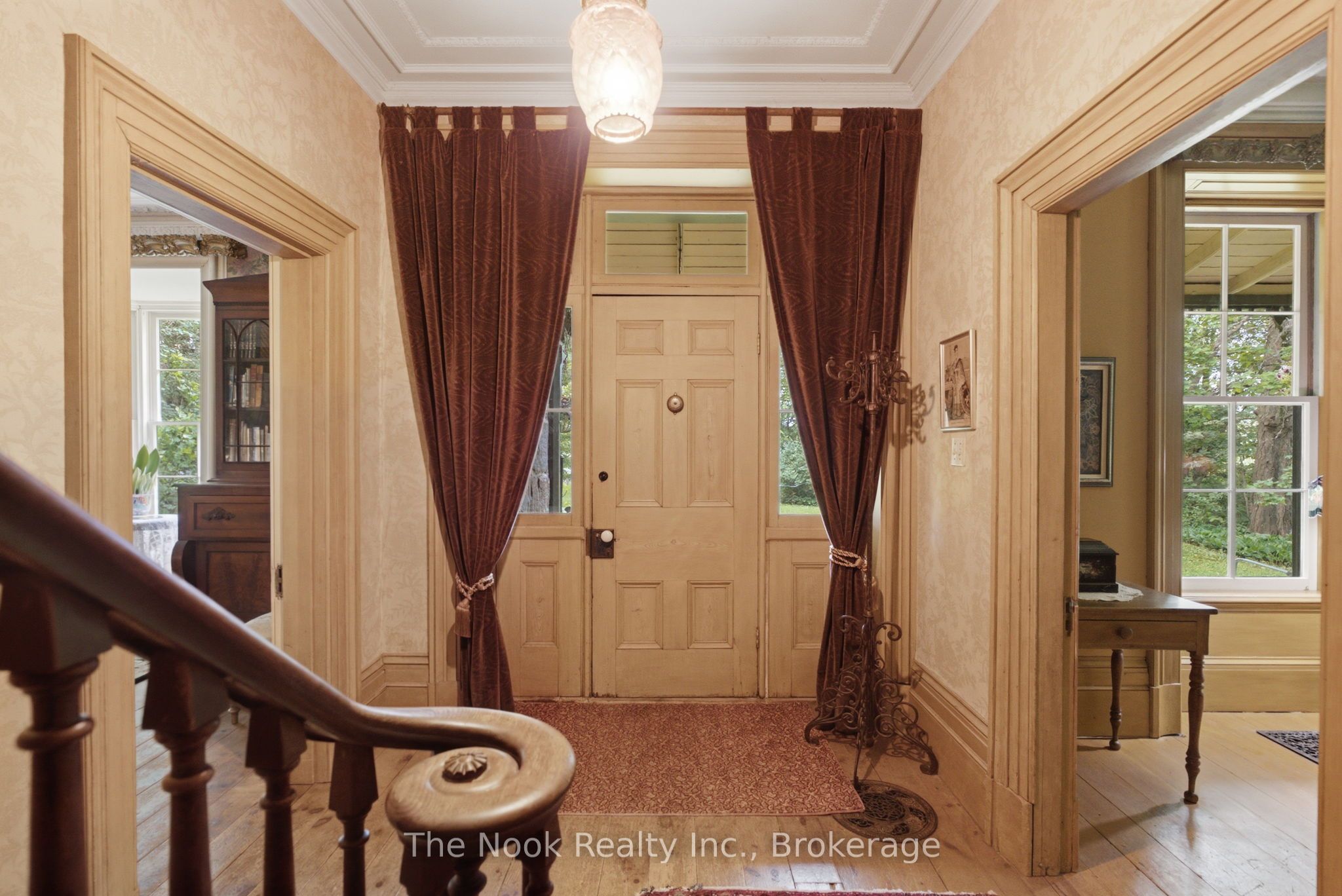 6720 Jewel Road Property Photo 10