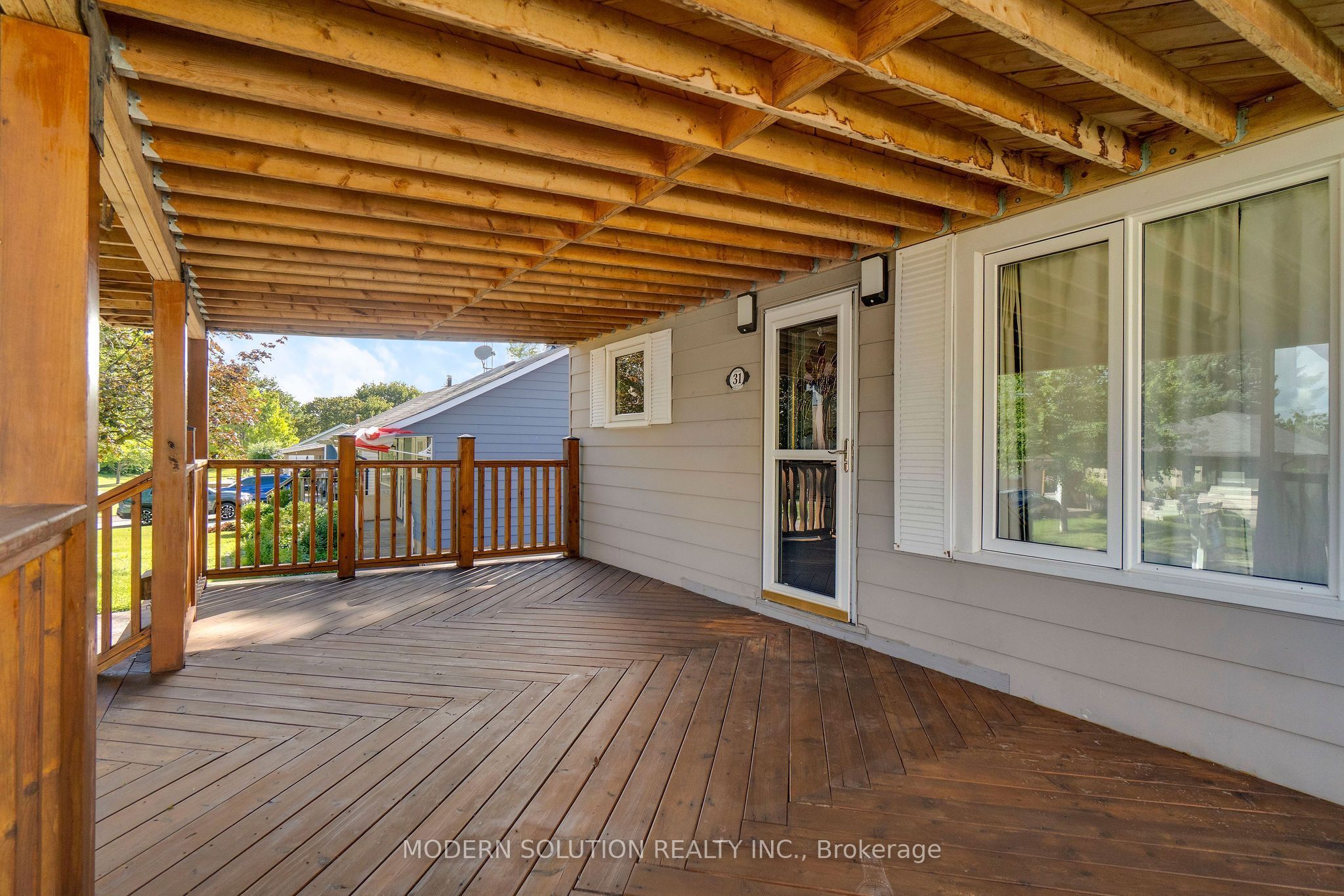 31 Elm Street Property Photo 7