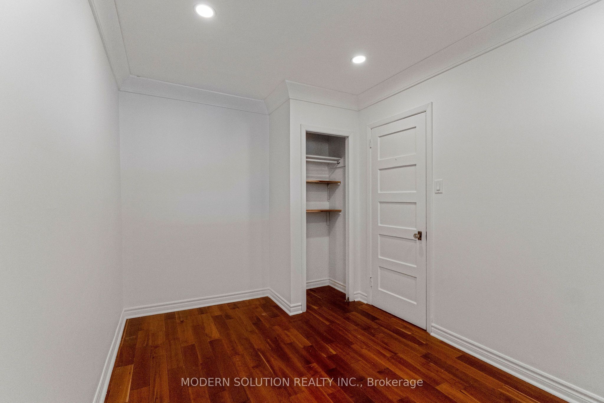 31 Elm Street Property Photo 13