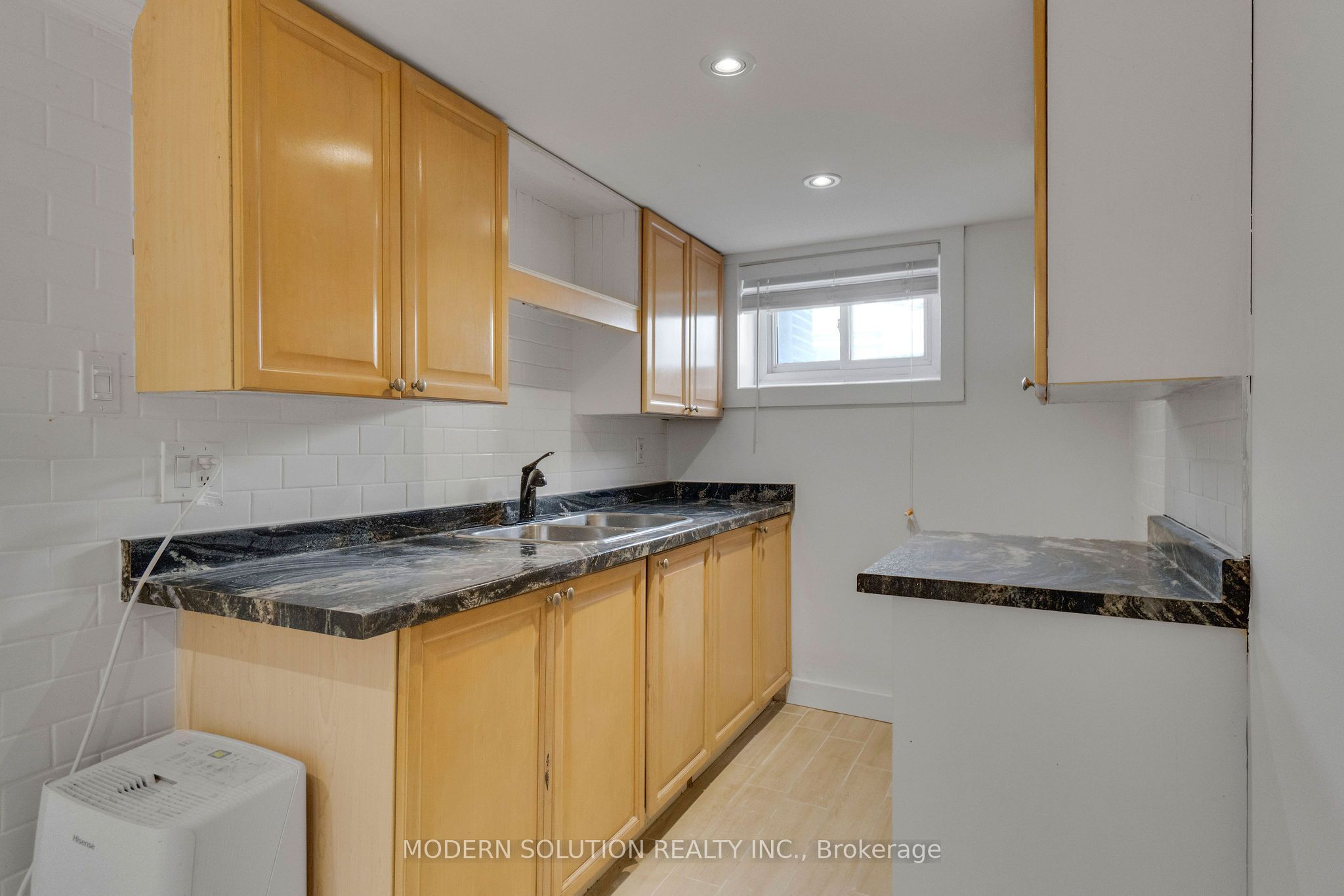 31 Elm Street Property Photo 28