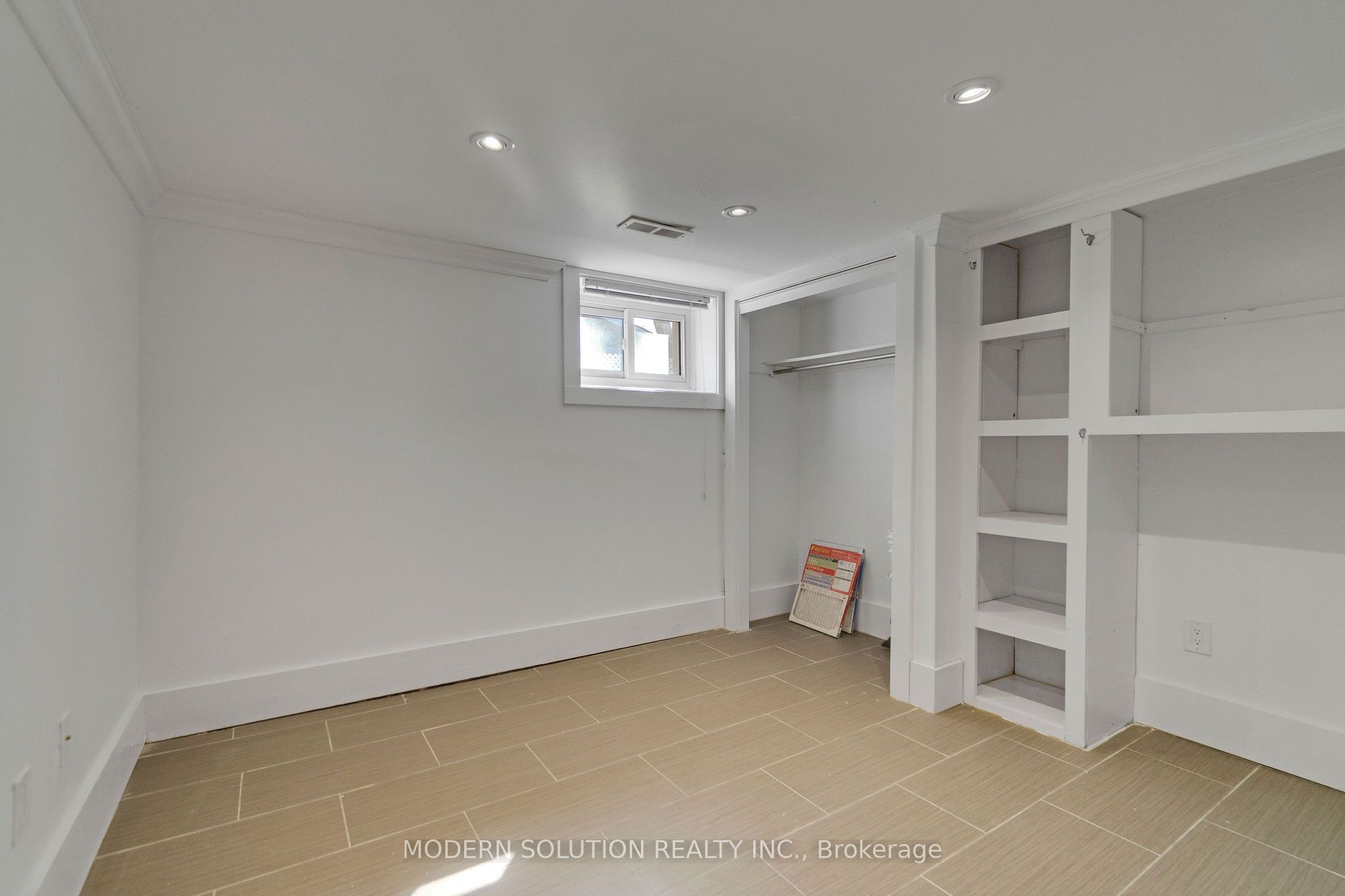 31 Elm Street Property Photo 29