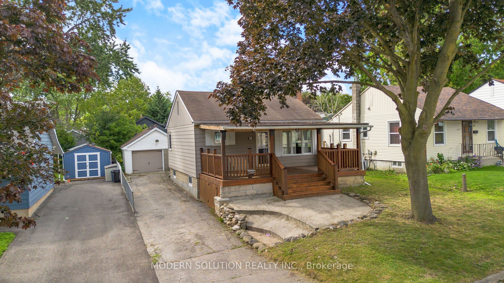 31 Elm Street Property Photo 44
