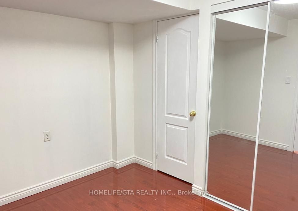 92 Todhunter Crescent Basement Property Photo 6