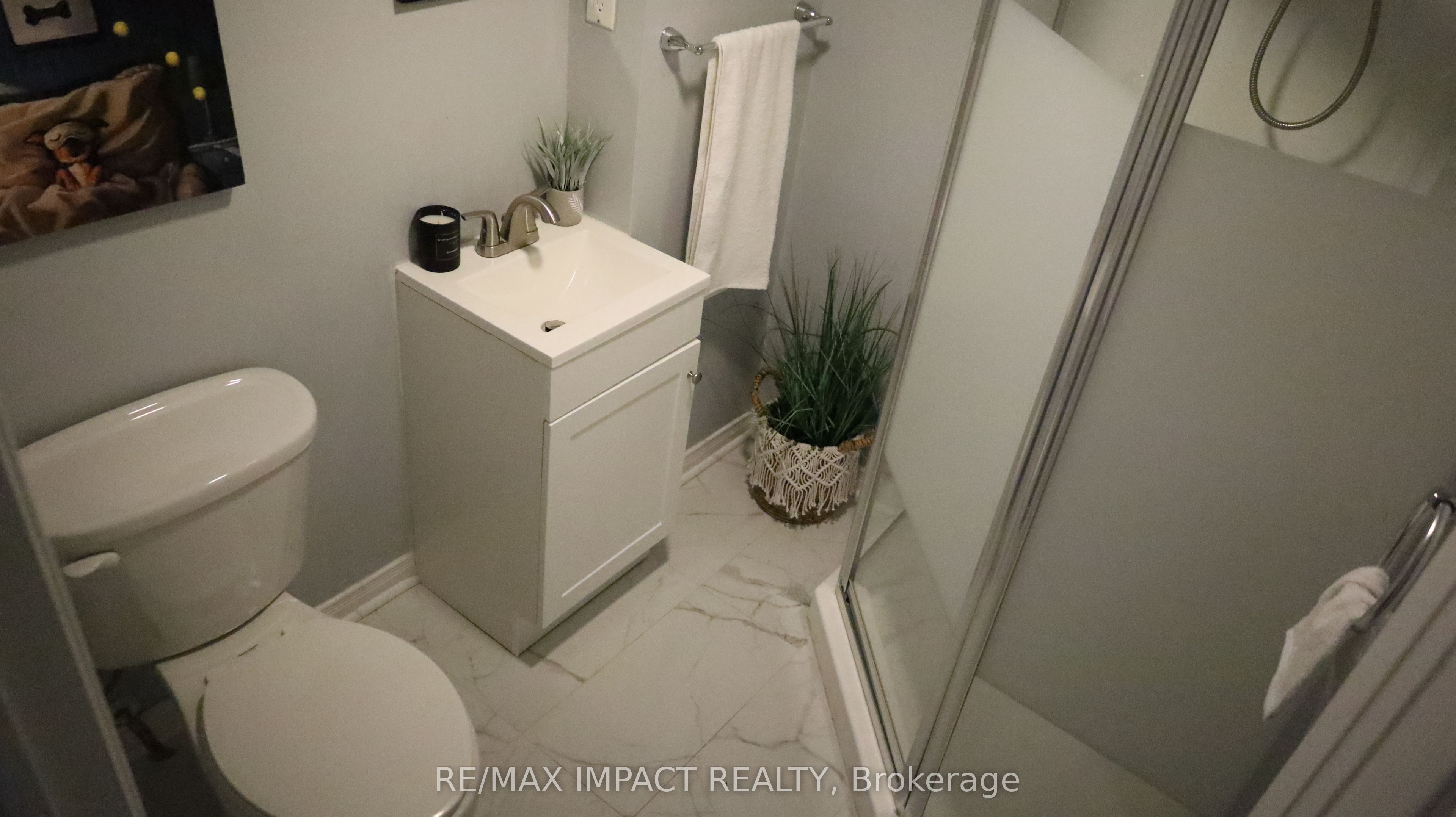 11 Fenwick Avenue Property Photo 15