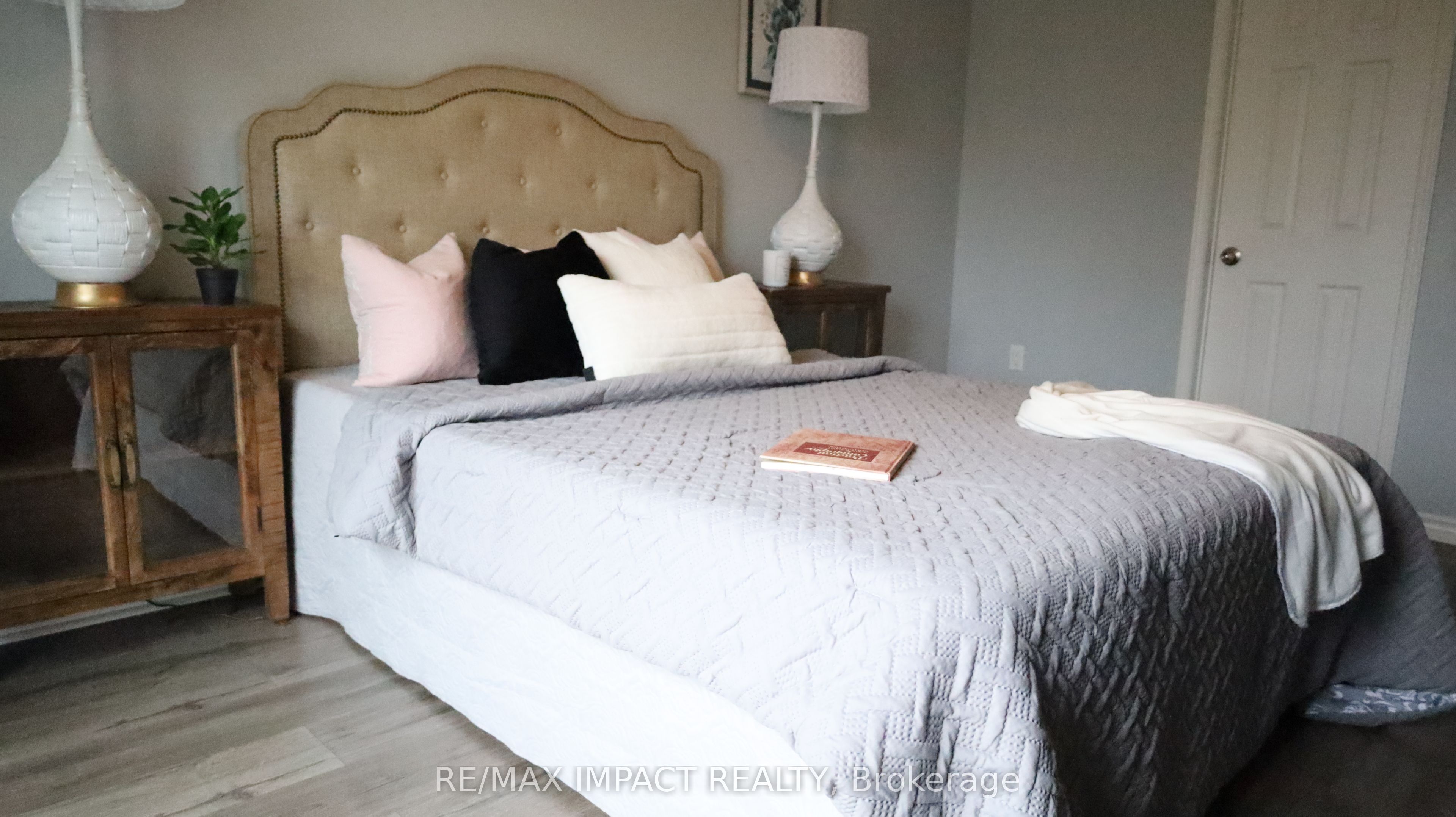 11 Fenwick Avenue Property Photo 25