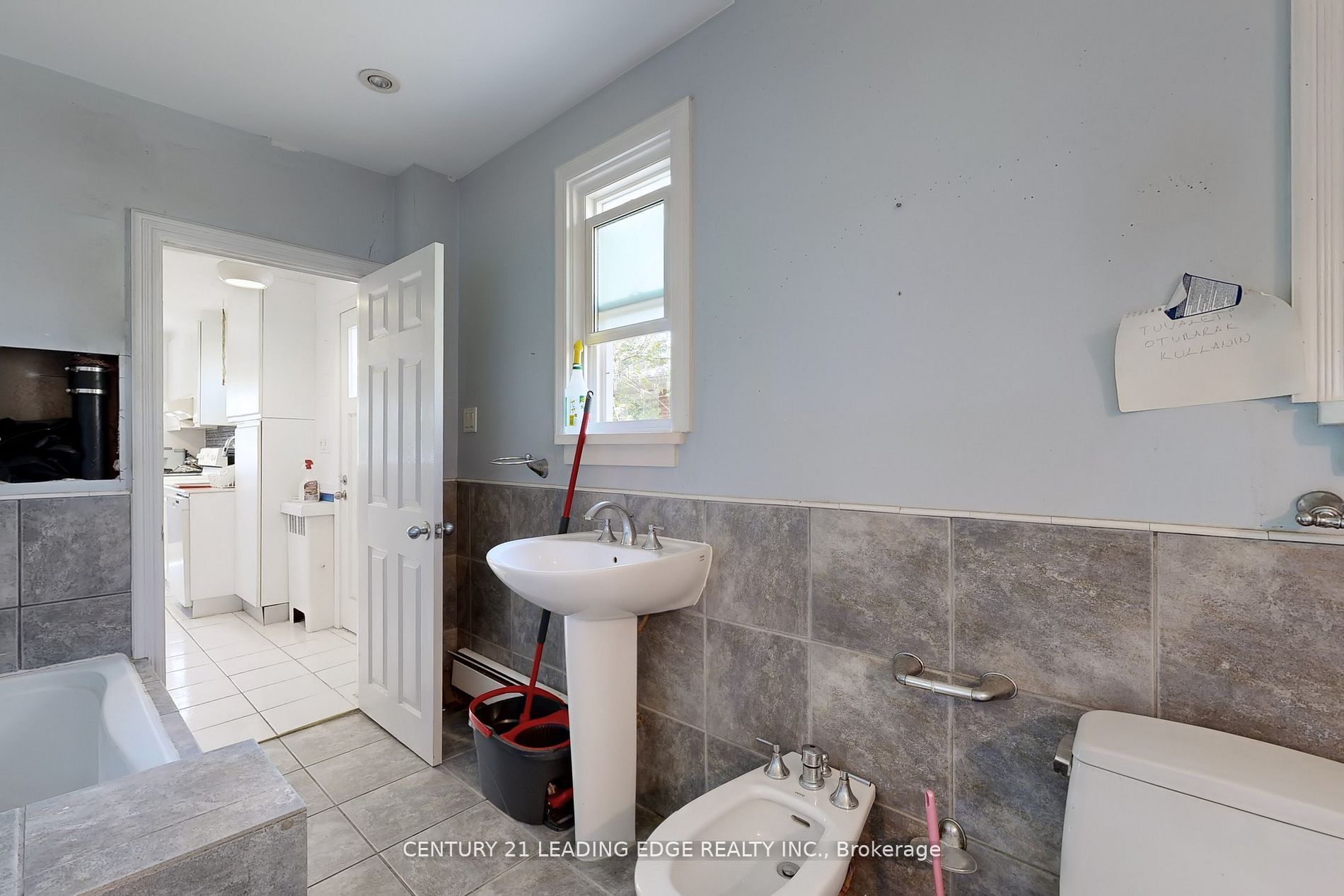 21 Wexford Boulevard A Property Photo 21