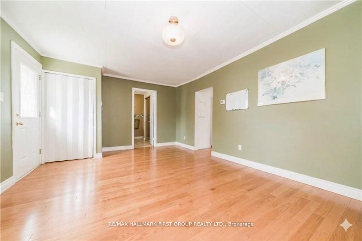 24 George Street Property Photo 5