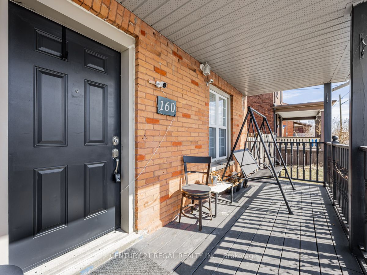 160 Bruce Street Property Photo 4