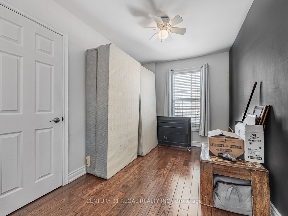 160 Bruce Street Property Photo 21