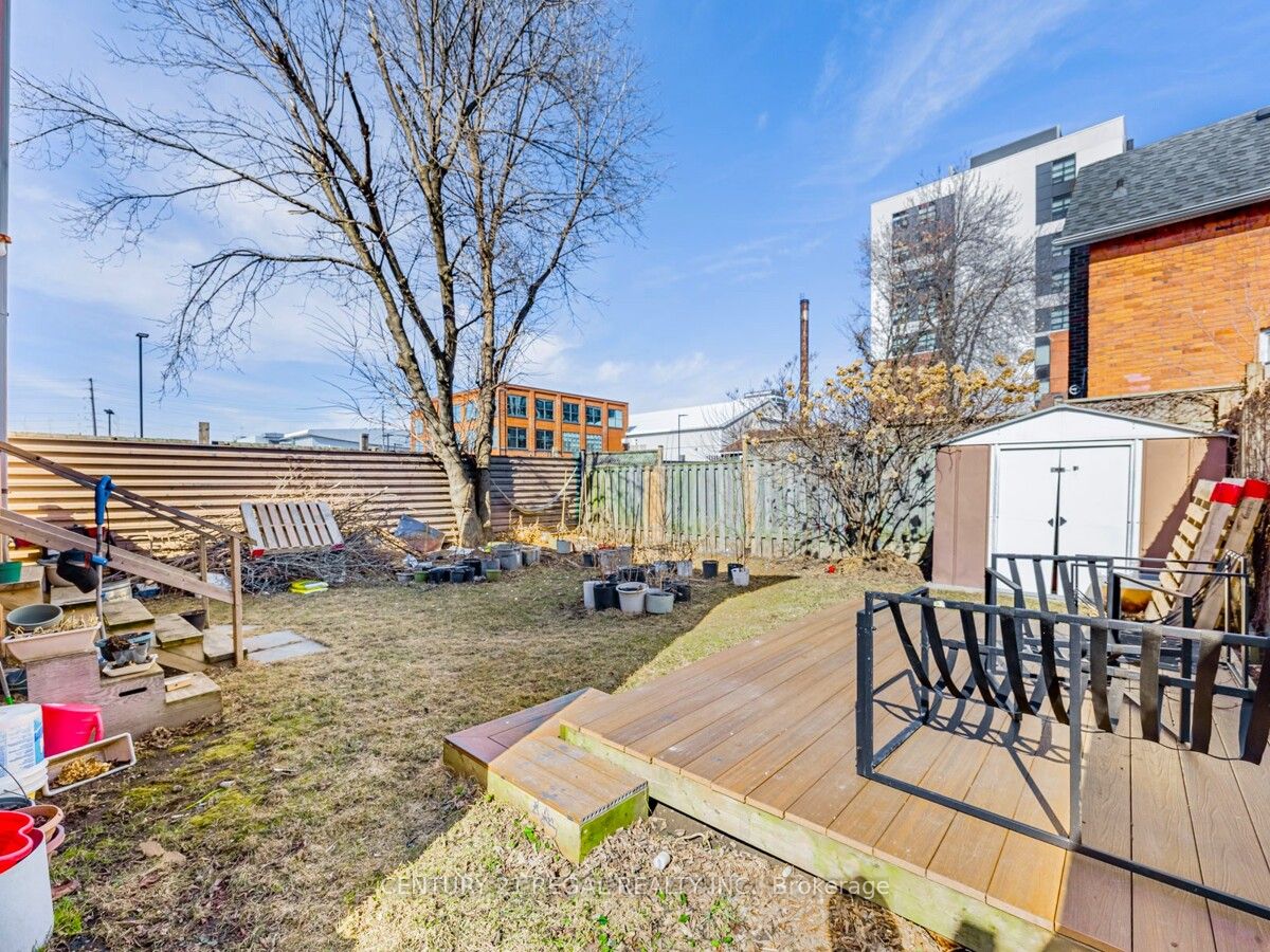 160 Bruce Street Property Photo 28