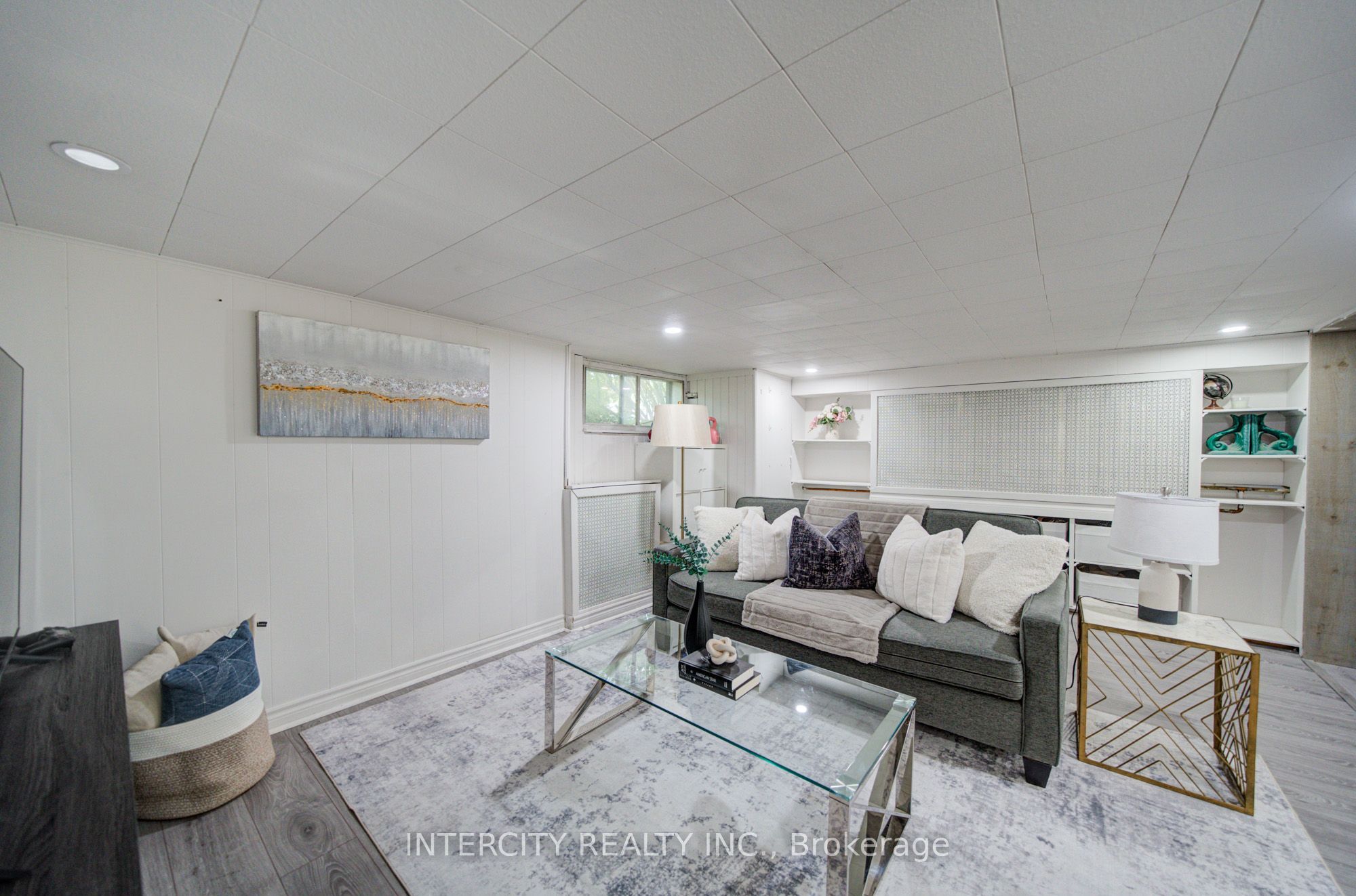 256 Blantyre Avenue Property Photo 23