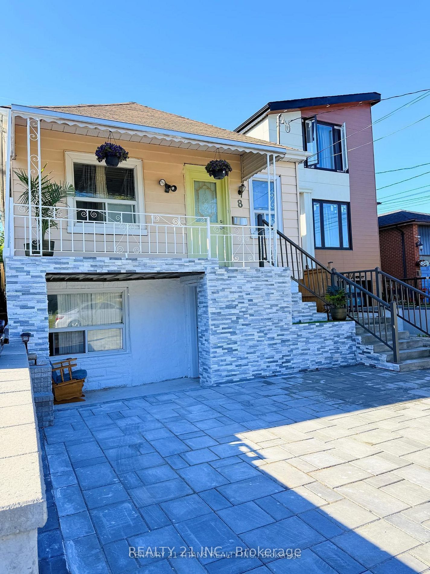 8 Mack Avenue Property Photo 2