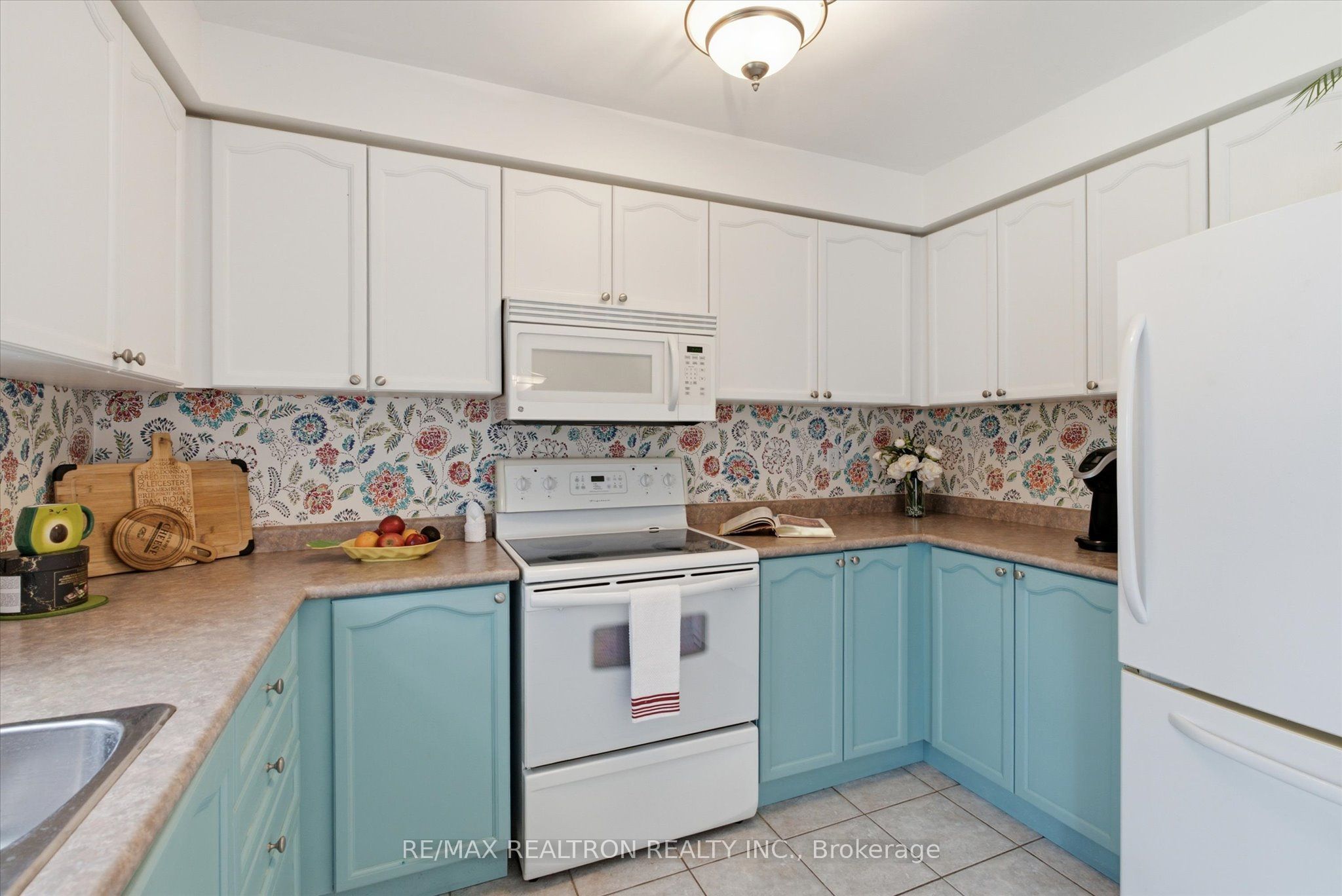 78 Hutton Place Property Photo 16