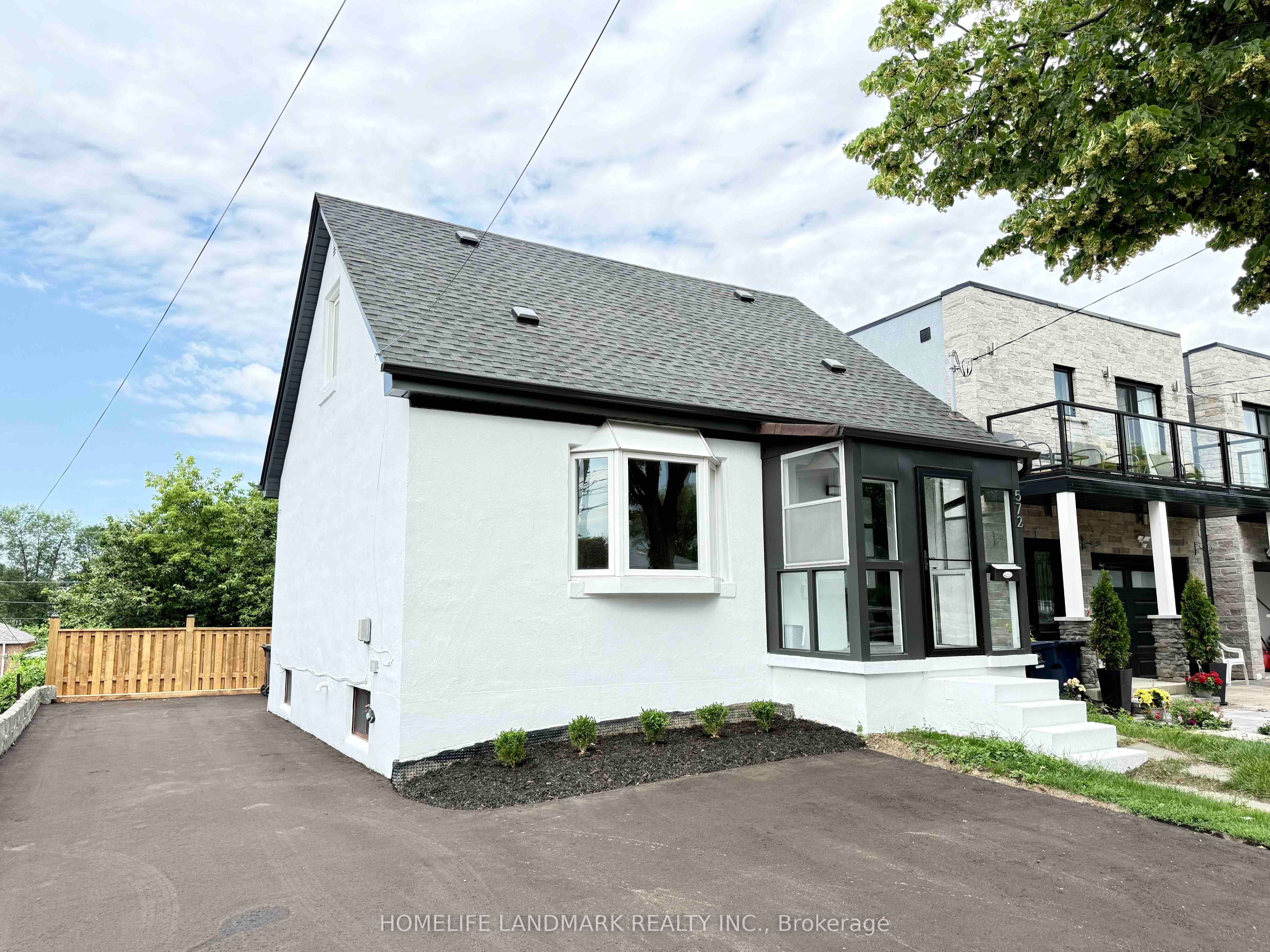 572 Pharmacy Avenue