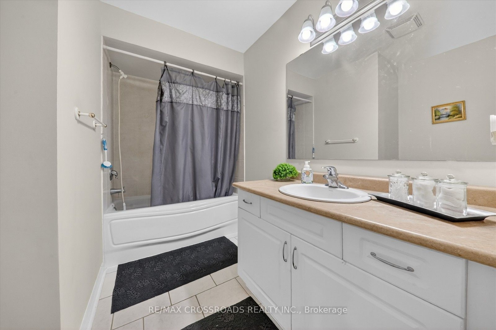 1626 Chilliwack Street Property Photo 24
