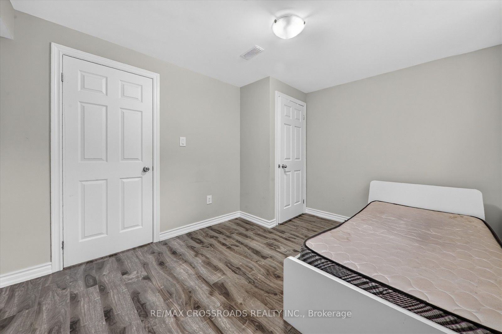 1626 Chilliwack Street Property Photo 35